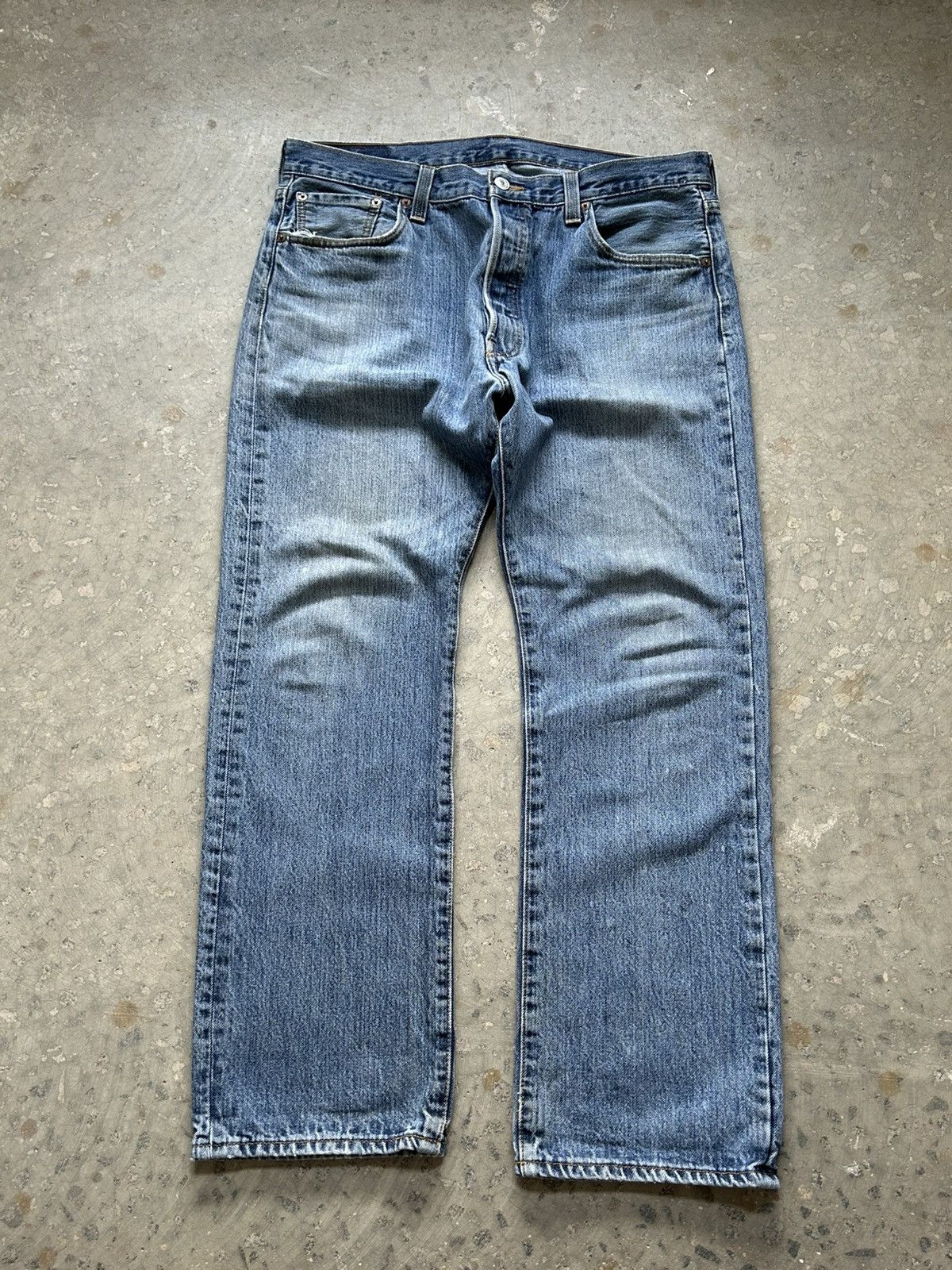 Levi's Vintage Clothing Levi's 501 Vintage Denim Blue Jeans W36L30 Size US 36 / EU 52 - 6 Thumbnail