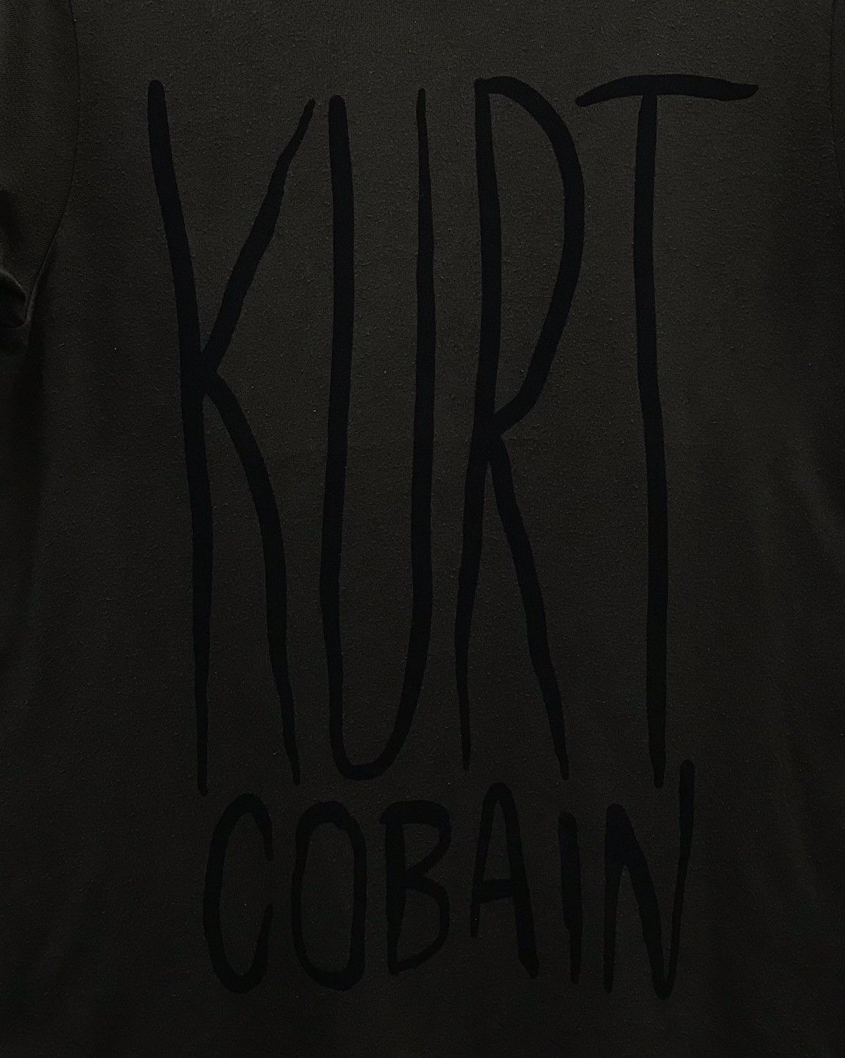 Uniqlo × Vintage Vintage Uniqlo Kurt Cobain Shirt Size US M / EU 48-50 / 2 - 3 Thumbnail