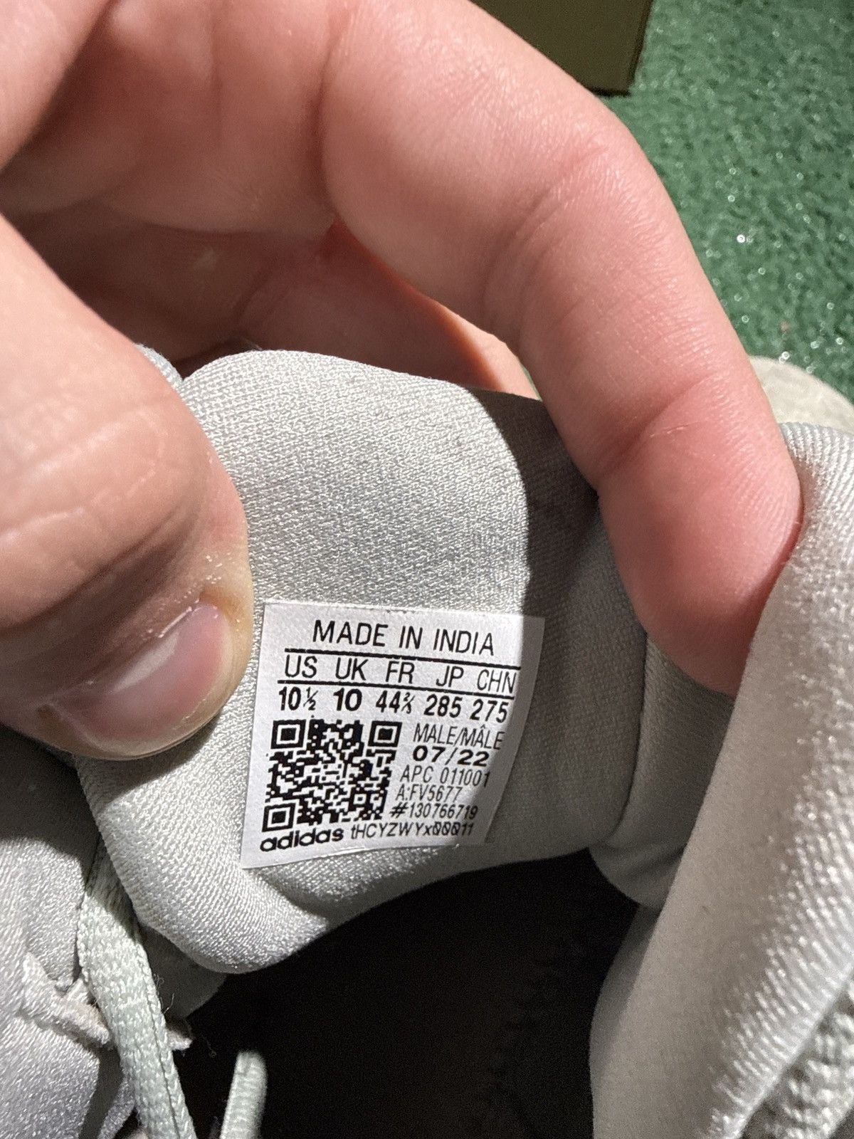 Yeezy Yeezy desert boot salt Size US 10.5 / EU 43-44 - 6 Thumbnail