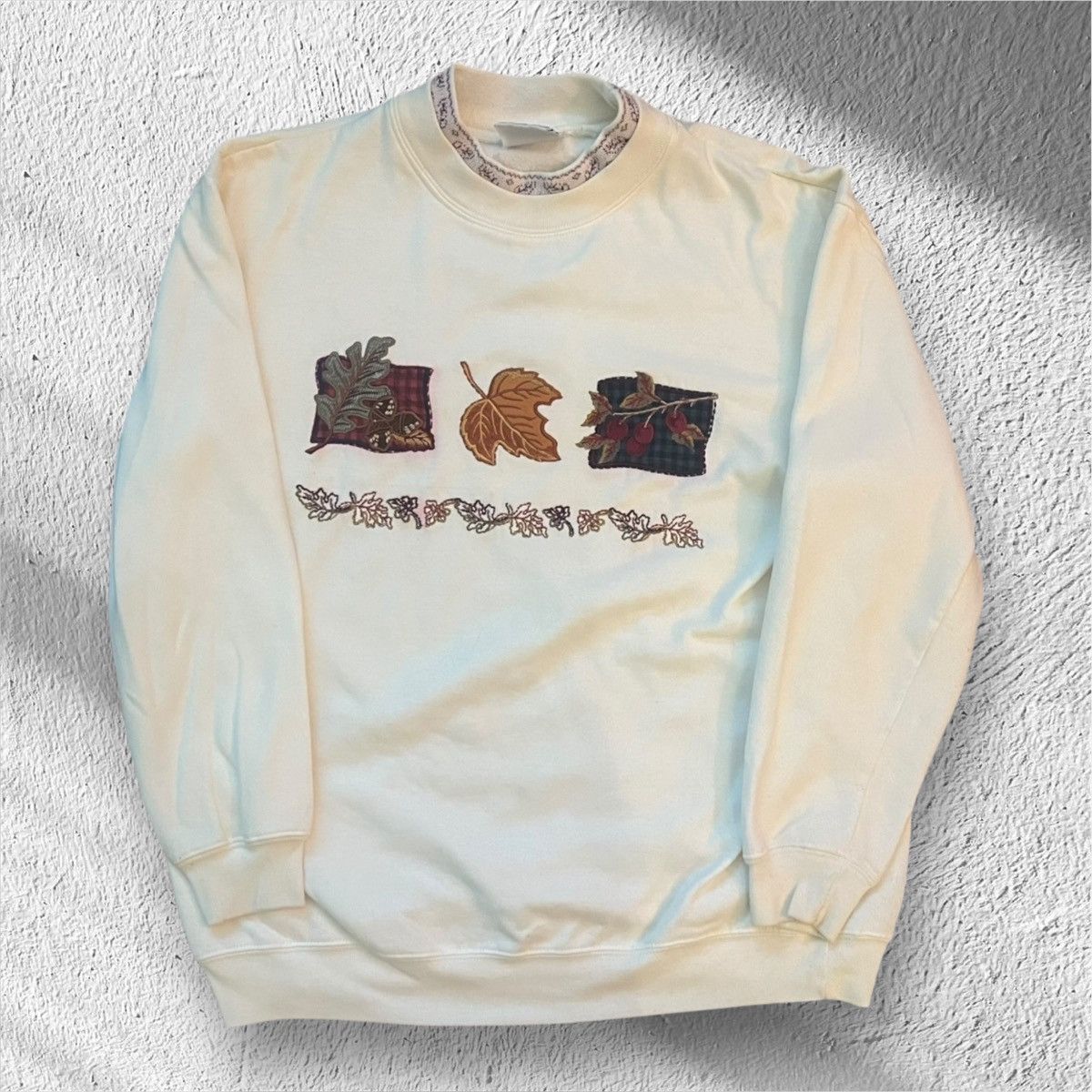 Vintage Vintage 90s Bobbie Brooks Autumn Leaves Fall Sweatshirt Size US M / EU 48-50 / 2 - 1 Thumbnail