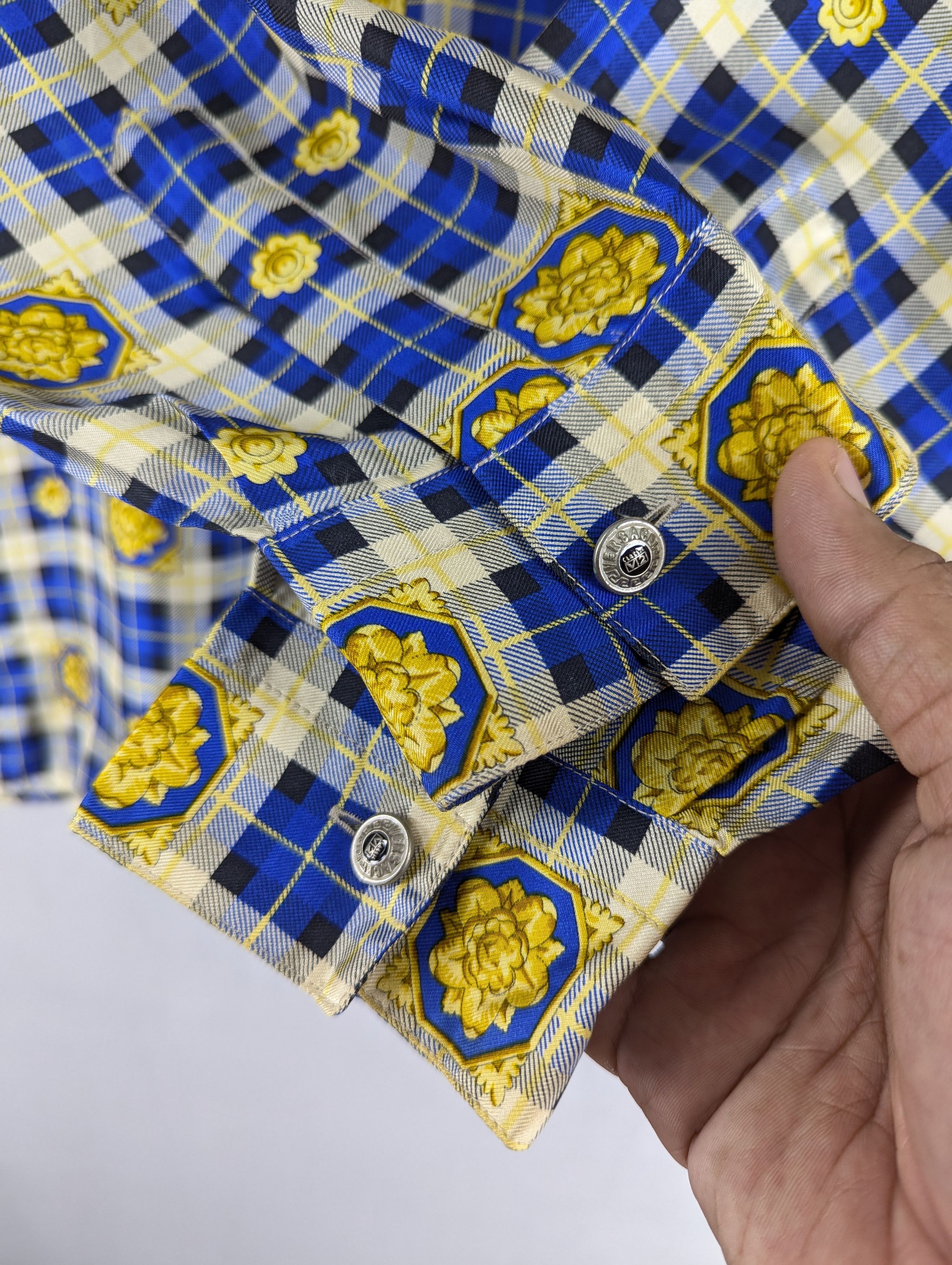 Versace Versace Classic V2 Silk Shirt Size US L / EU 52-54 / 3 - 5 Thumbnail