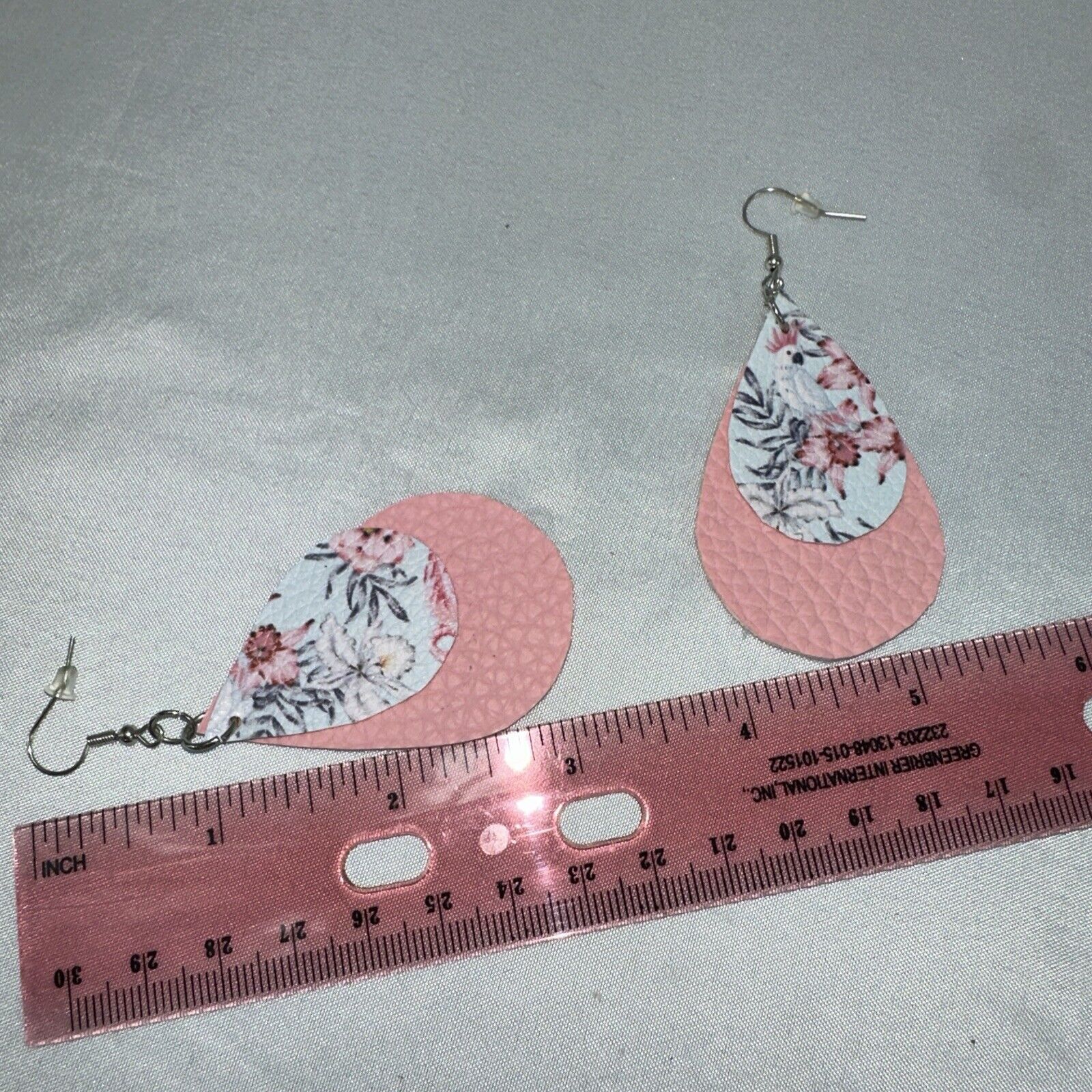 Other Homemade Hook Dangle Earrings Pink Blue Floral Size ONE SIZE - 3 Thumbnail