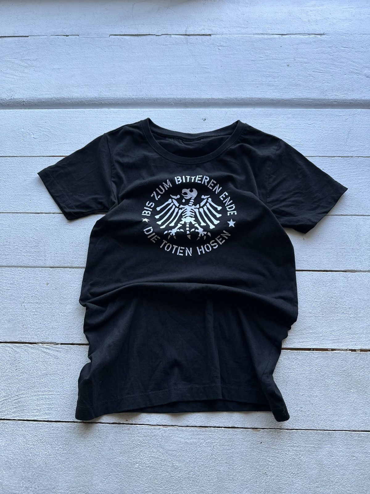 Band Tees 🚨Vintage 90s Retro Die Toten Hosen Germany wmns t shirt Size S / US 4 / IT 40 - 1 Thumbnail