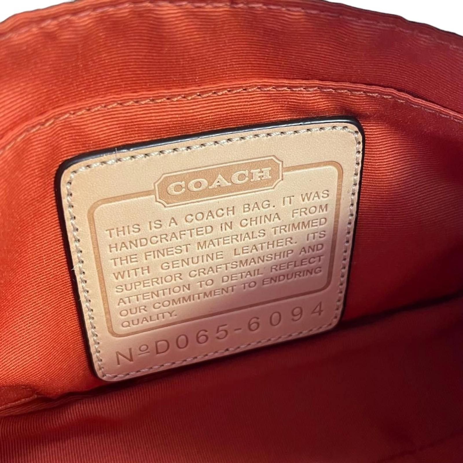 Coach Coach - Brown Signature Canvas and Leather Shoulder Bag Size ONE SIZE - 9 Thumbnail