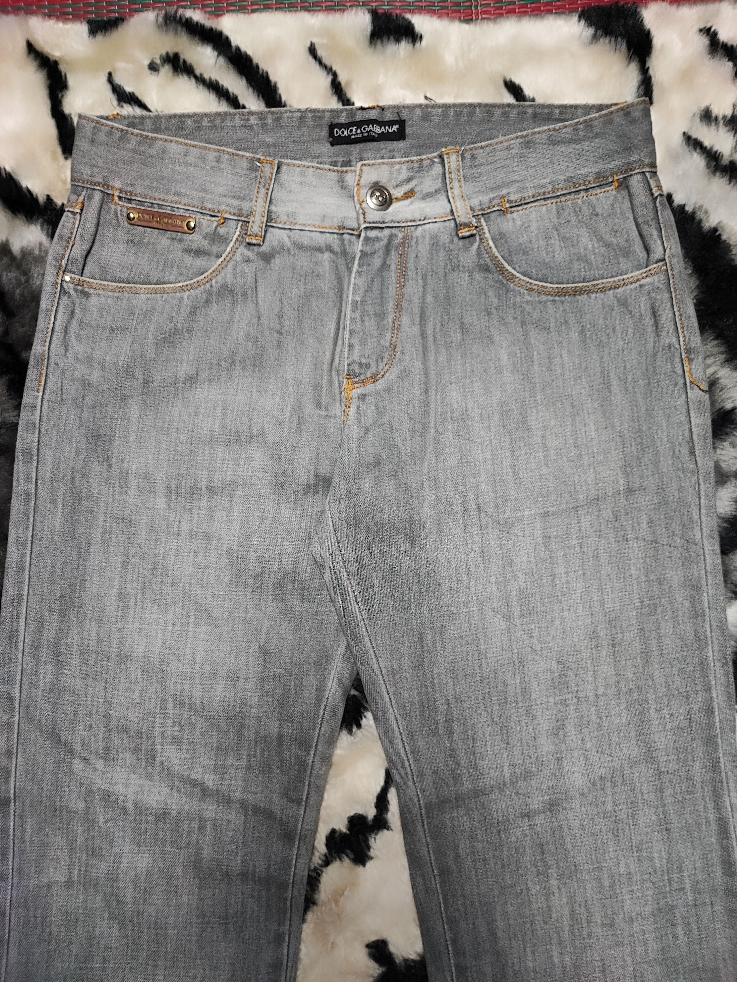 Dolce & Gabbana Vintage 2000s Dolce Gabbana Jeans Baggy Faded Japanese Size US 32 / EU 48 - 2 Thumbnail