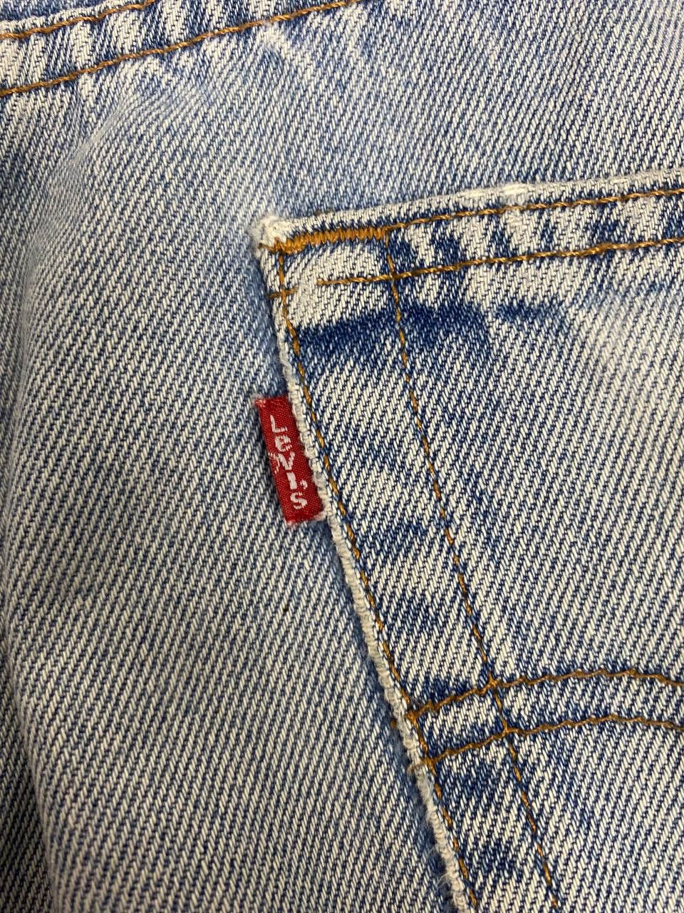 Levi's vintage levis 550 relaxed fit distressed denim Size US 31 - 4 Thumbnail