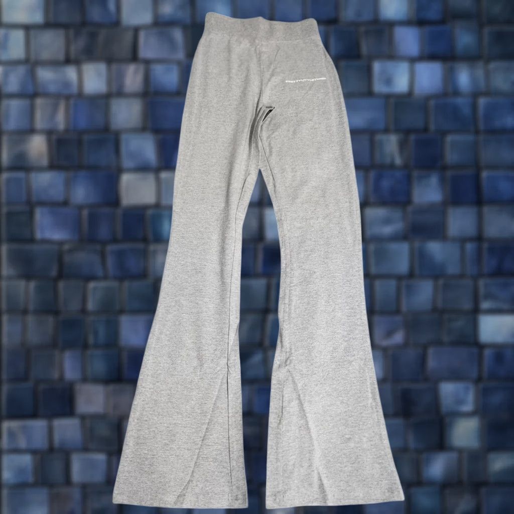 PrettyLittleThing PRETTYLITTLETHING Pants Flared Pull On Ash Grey Womens Size 6 Cotton Blend Elastic Waist Size 28" / US 6 / IT 42 - 1 Thumbnail