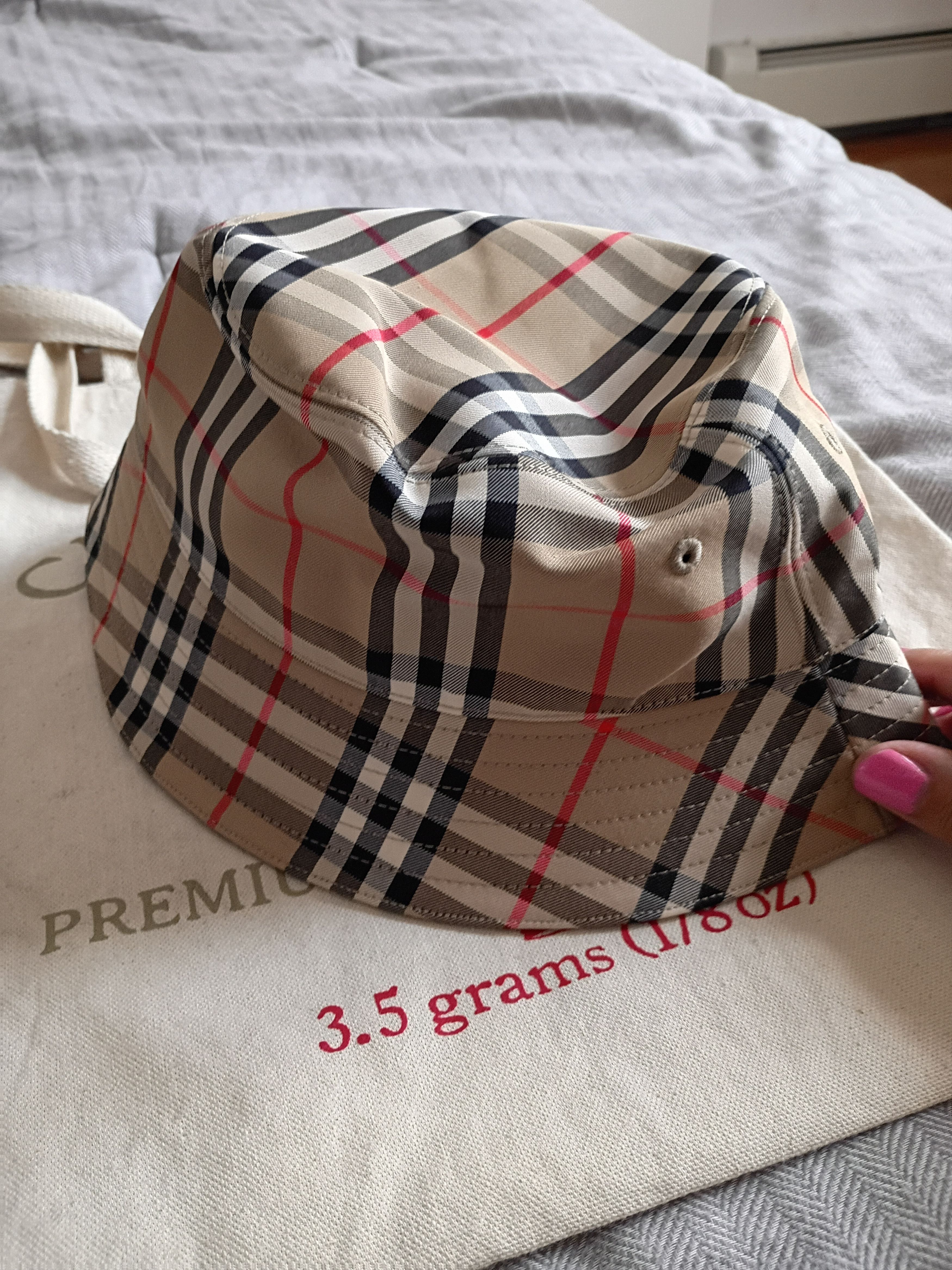 Burberry Burberry hat Size US M / EU 48-50 / 2 - 3 Thumbnail