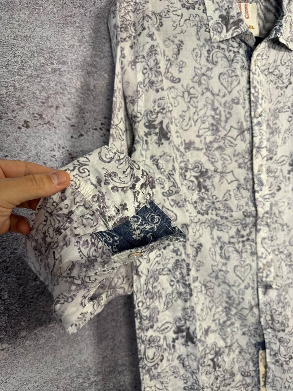 Diesel × Diesel Black Gold × Vintage Vintage Diesel Rare Abstract Light Weight Men's Button Shirt Size US L / EU 52-54 / 3 - 6 Thumbnail