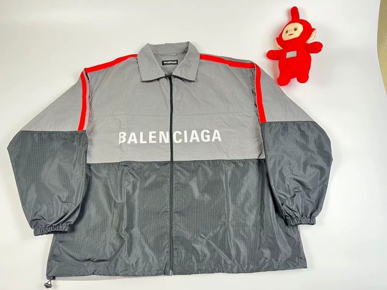 Balenciaga Balenciaga Black and grey monogrammed zip jacket 2502-Nexta Size US S / EU 44-46 / 1 - 1 Thumbnail