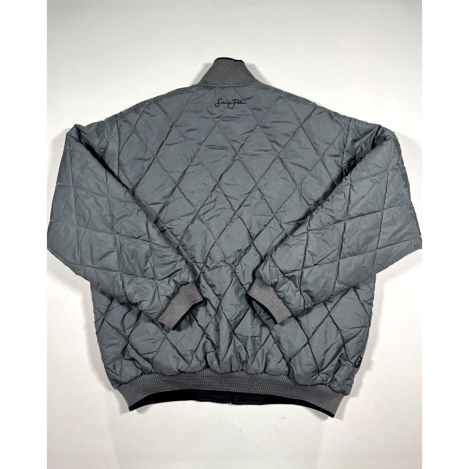 Sean John Sean John Jacket Mens L Gray Reversible Quilted Bomber Insulated Hip Hop Zip Front Full Zip Pockets Stand-Up Collar Casual Winter Size US L / EU 52-54 / 3 - 3 Thumbnail