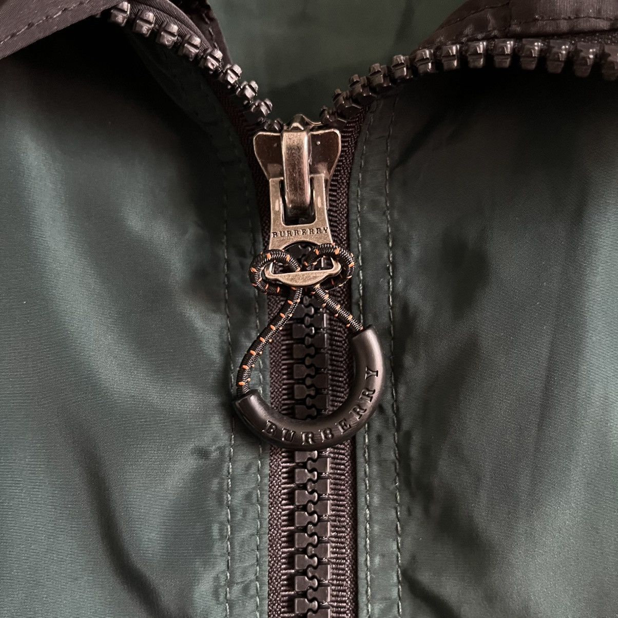 Burberry BURBERRY BRIT HOODED WINDBREAKER Size XL / US 12-14 / IT 48-50 - 6 Thumbnail