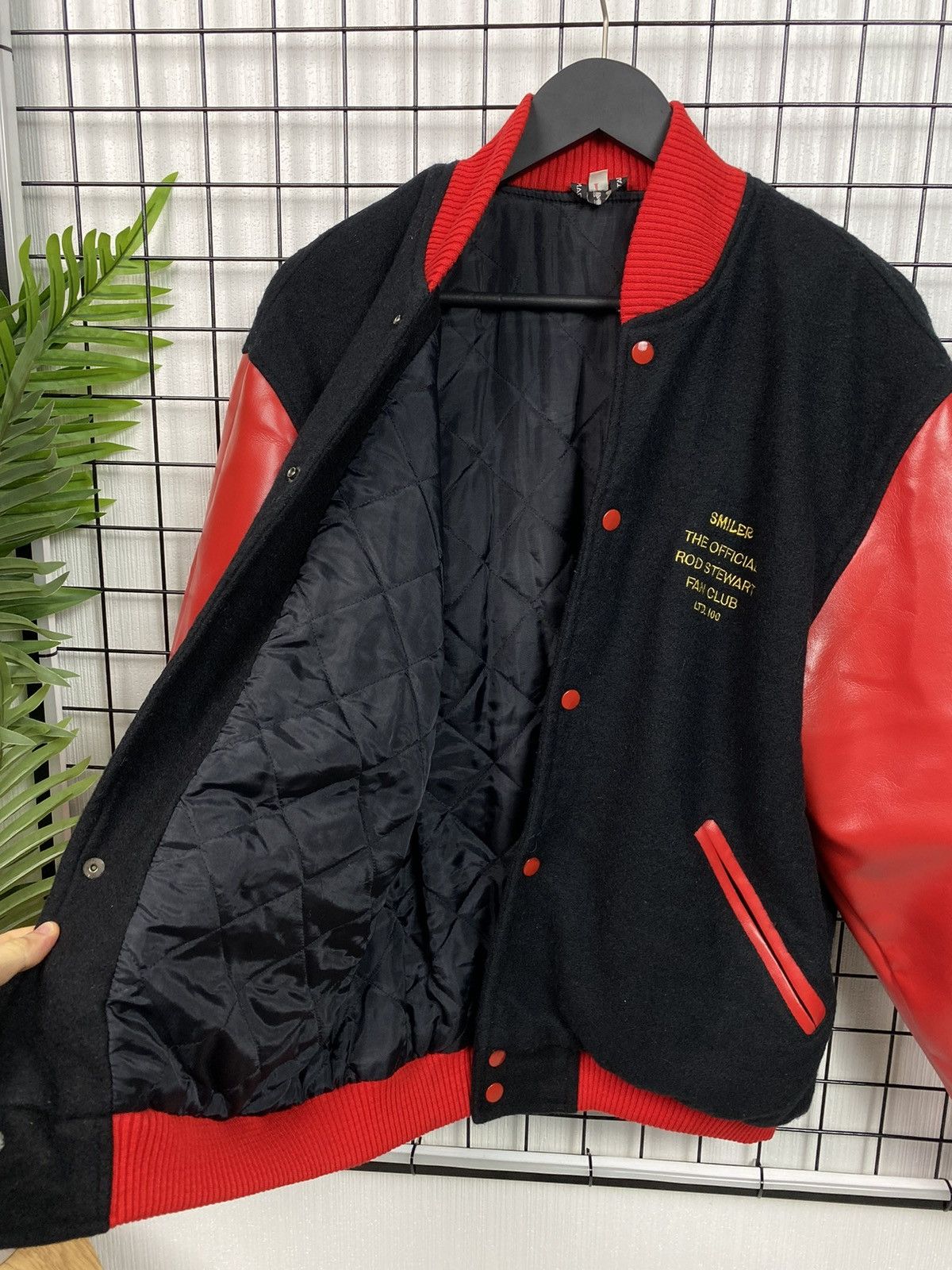 Band Tees × Vintage Super Rare Rod Stewart “Smiler” (album 1974) Varsity jacket Size US L / EU 52-54 / 3 - 23 Thumbnail