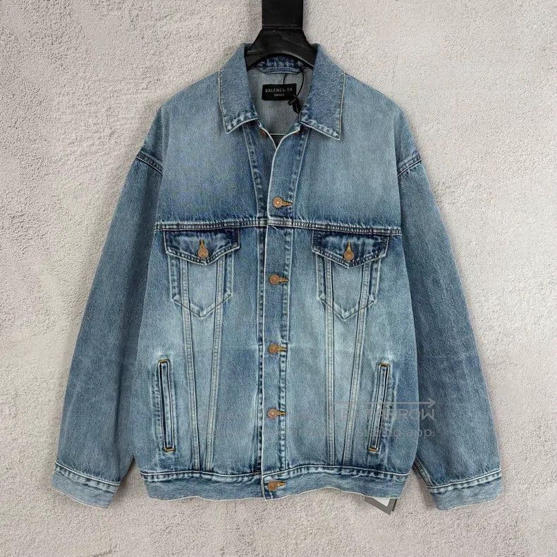 Balenciaga Balenciaga Double B Graffiti Yellow Spray Logo Denim Jacke Size US XS / EU 42 / 0 - 1 Thumbnail