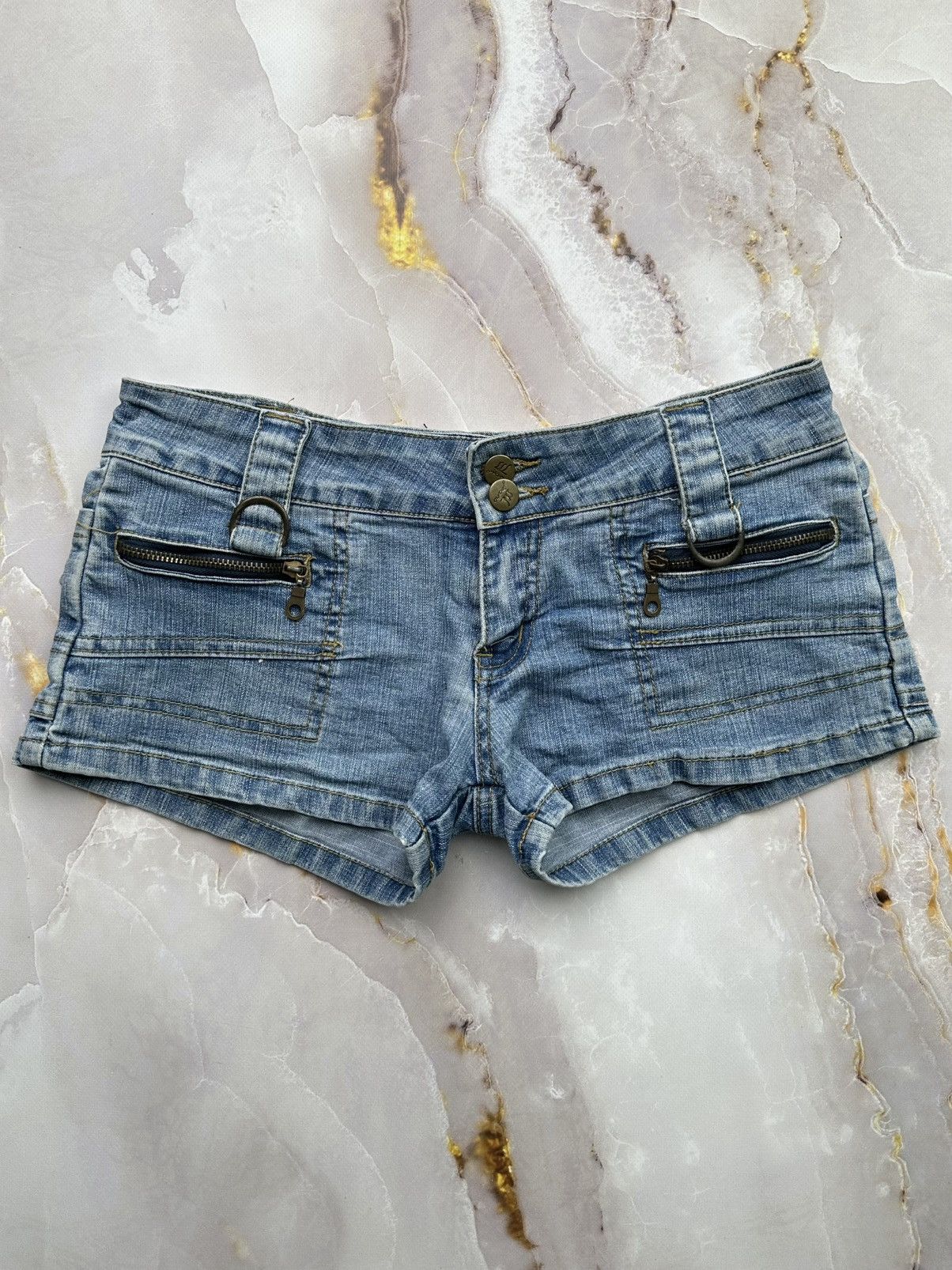 Japanese Brand Vintage Shorts Size 28" / US 6 / IT 42 - 1 Thumbnail