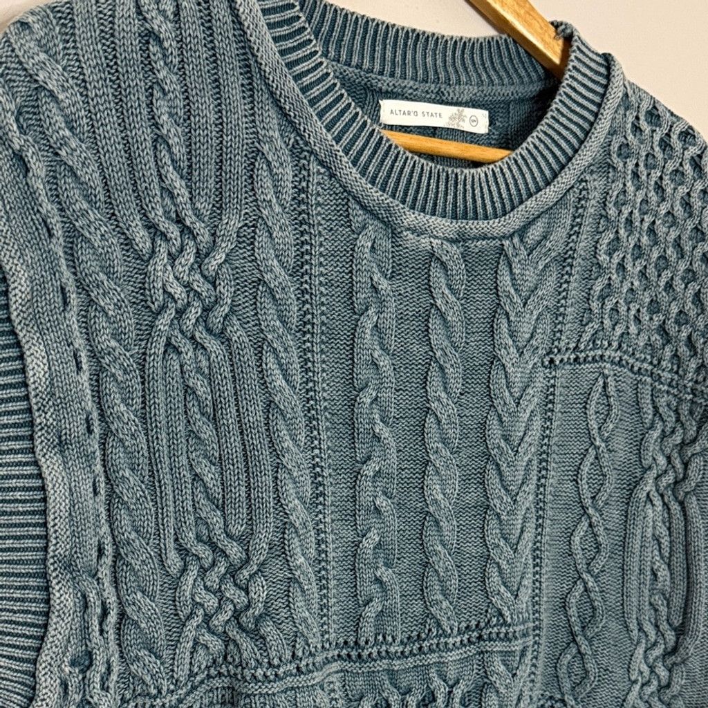 Other Altar'd State Slate Blue Cable-Knit Sleeveless Sweater Vest Size S / US 4 / IT 40 - 2 Thumbnail