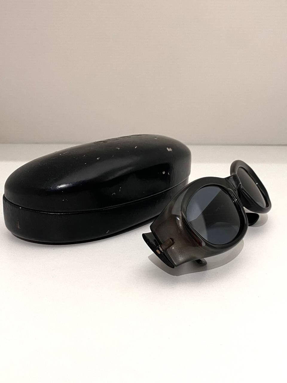 Gucci x Tom Ford GG Logo Oval Shield Vintage Sunglasses Y2K