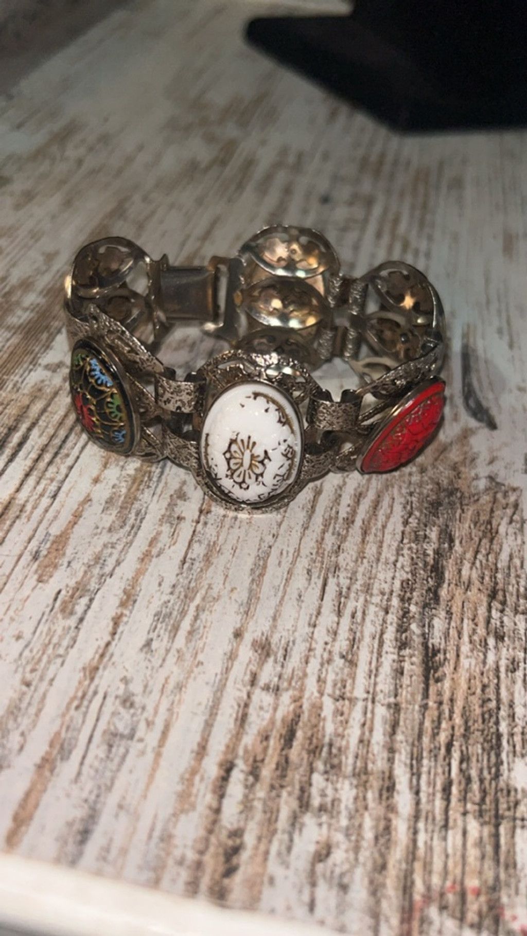 The Unbranded Brand Women's Unbranded Bracelet One Size Silver Multi-color Size ONE SIZE - 1 Thumbnail