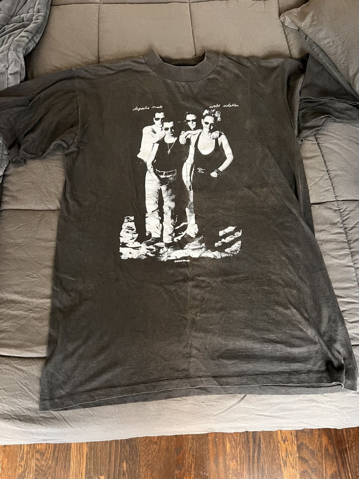 Vintage Depeche Mode Size US XL / EU 56 / 4 - 1 Thumbnail