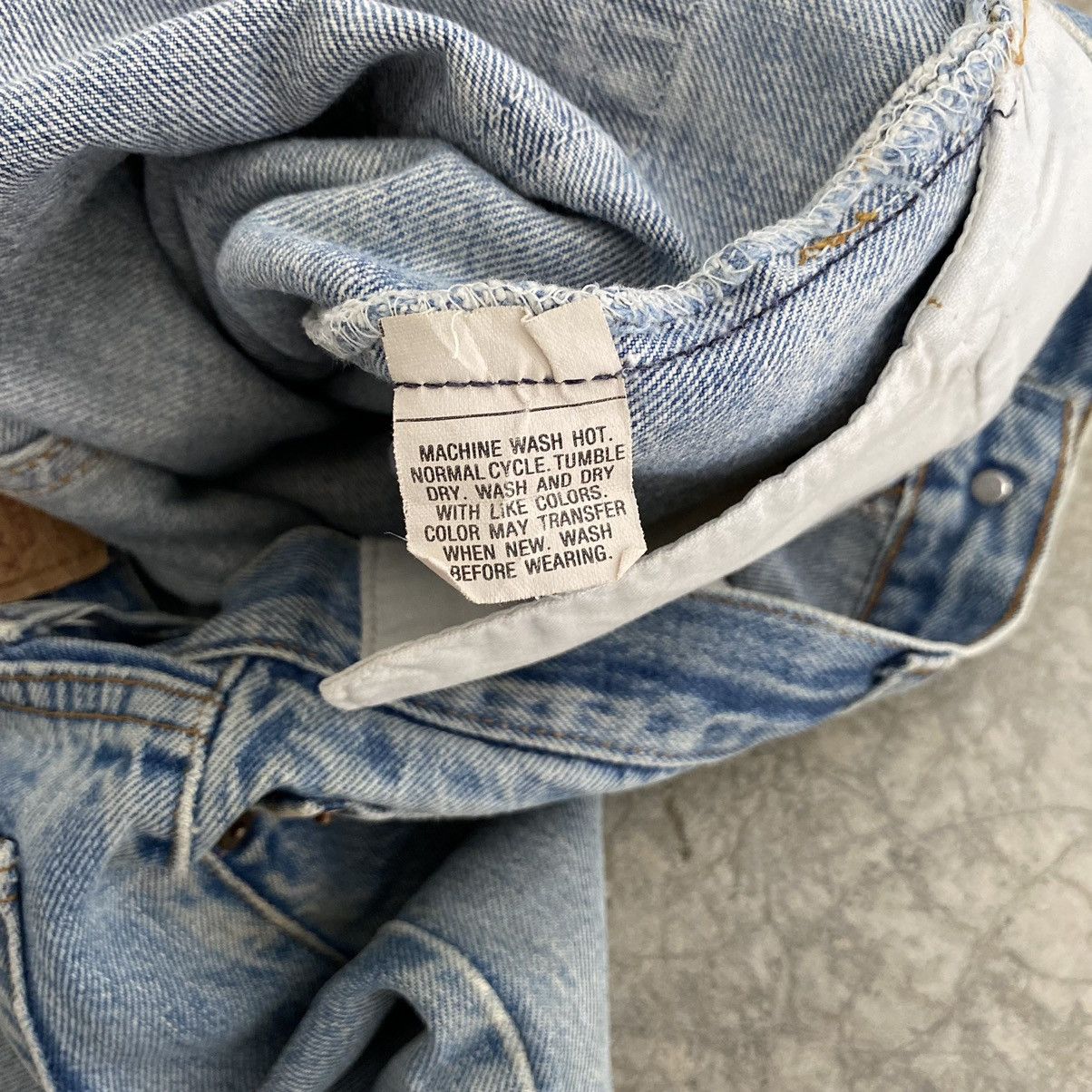 Levi's Vintage 80’s Levis 501 Faded Blue Ripped Denim Jeans Size US 31 - 24 Thumbnail
