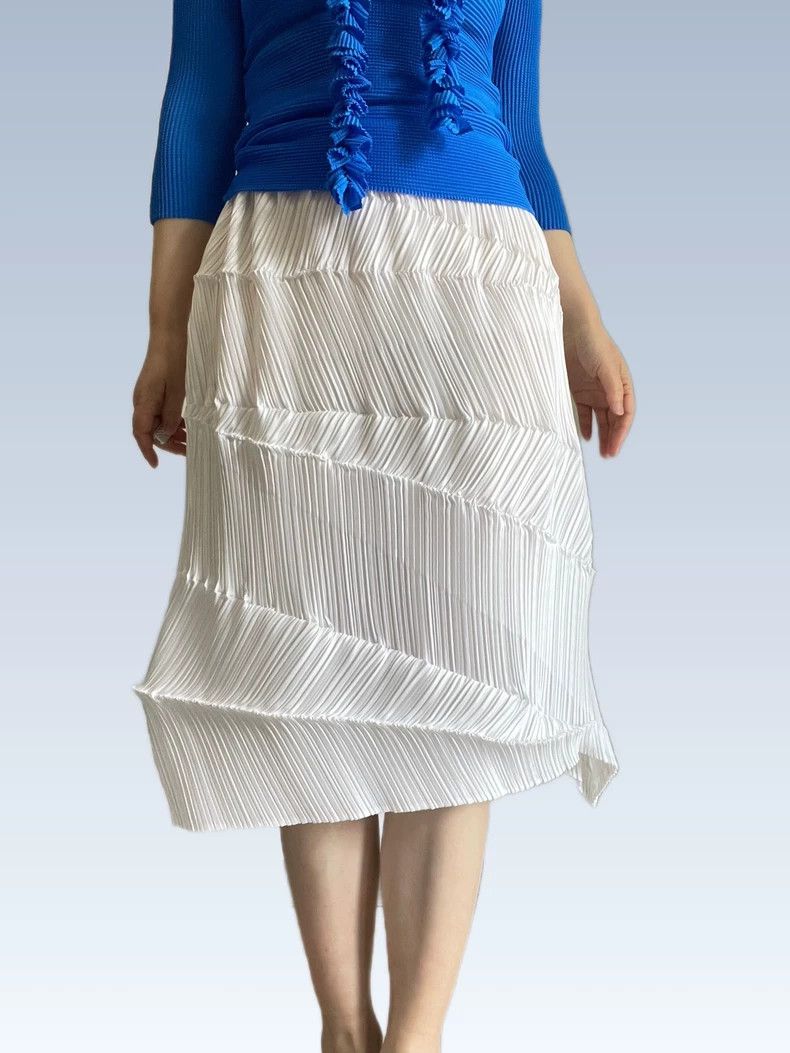 Issey Miyake Issey Miyake size:2 A white mainline transformable skirt Size 31" - 2 Thumbnail