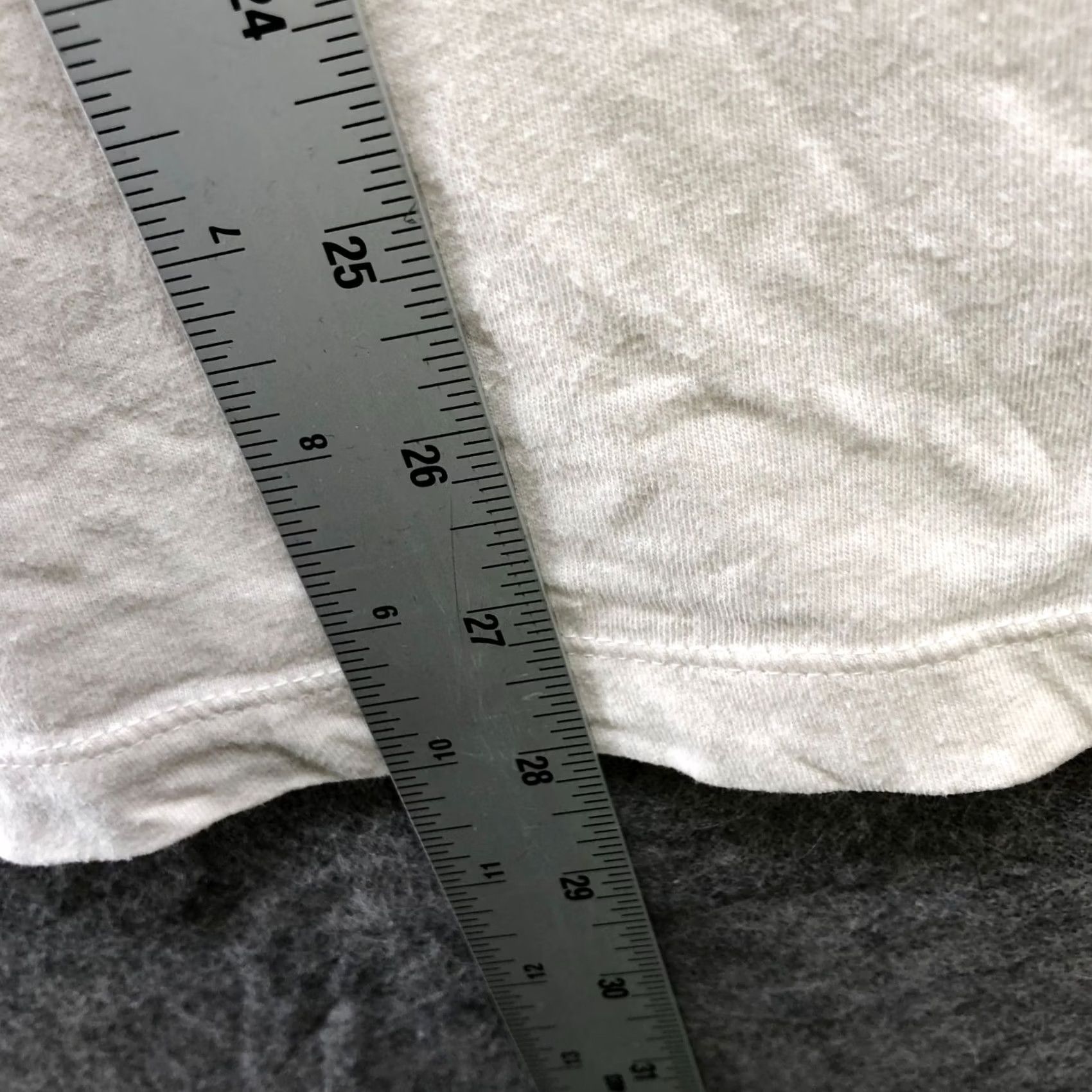 Gap Gap Christmas T Shirt Mens M Beige Short Sleeve Crew Neck Cotton Graphic Print Holiday Funny Shirt Mens M Size US M / EU 48-50 / 2 - 7 Thumbnail
