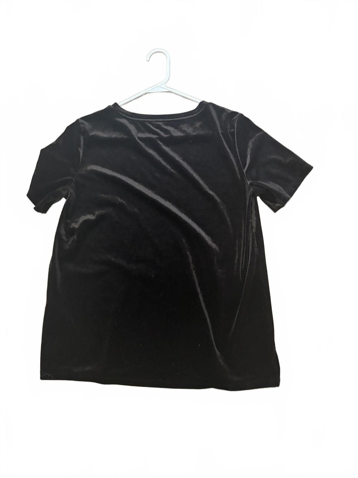 Old Navy Old Navy Black Velvet Short Sleeve Top Size Small Size S / US 4 / IT 40 - 1 Thumbnail