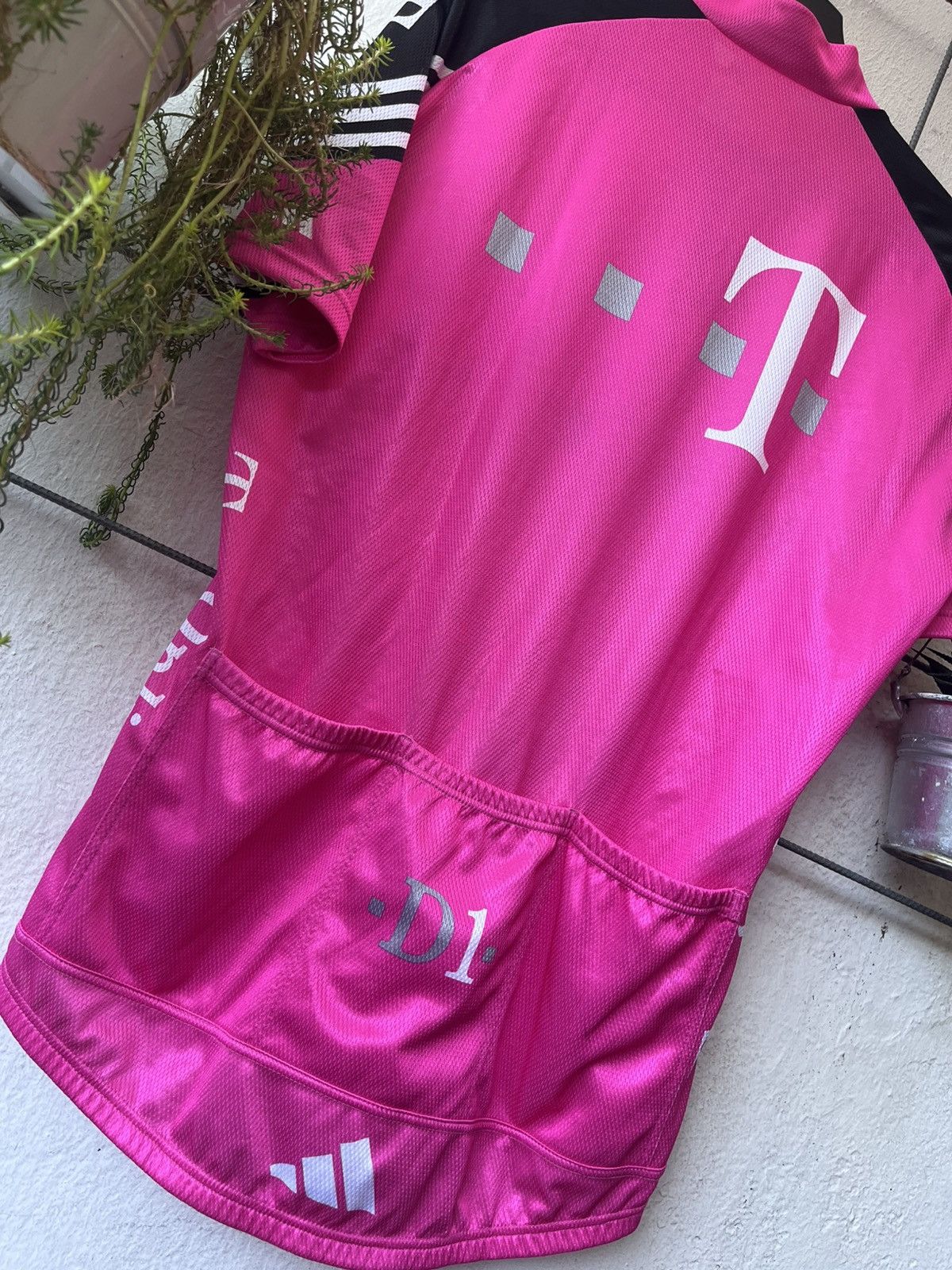 Other Adidas x Team Telekom D1 1997 Cycling Jersey Size US L / EU 52-54 / 3 - 9 Thumbnail