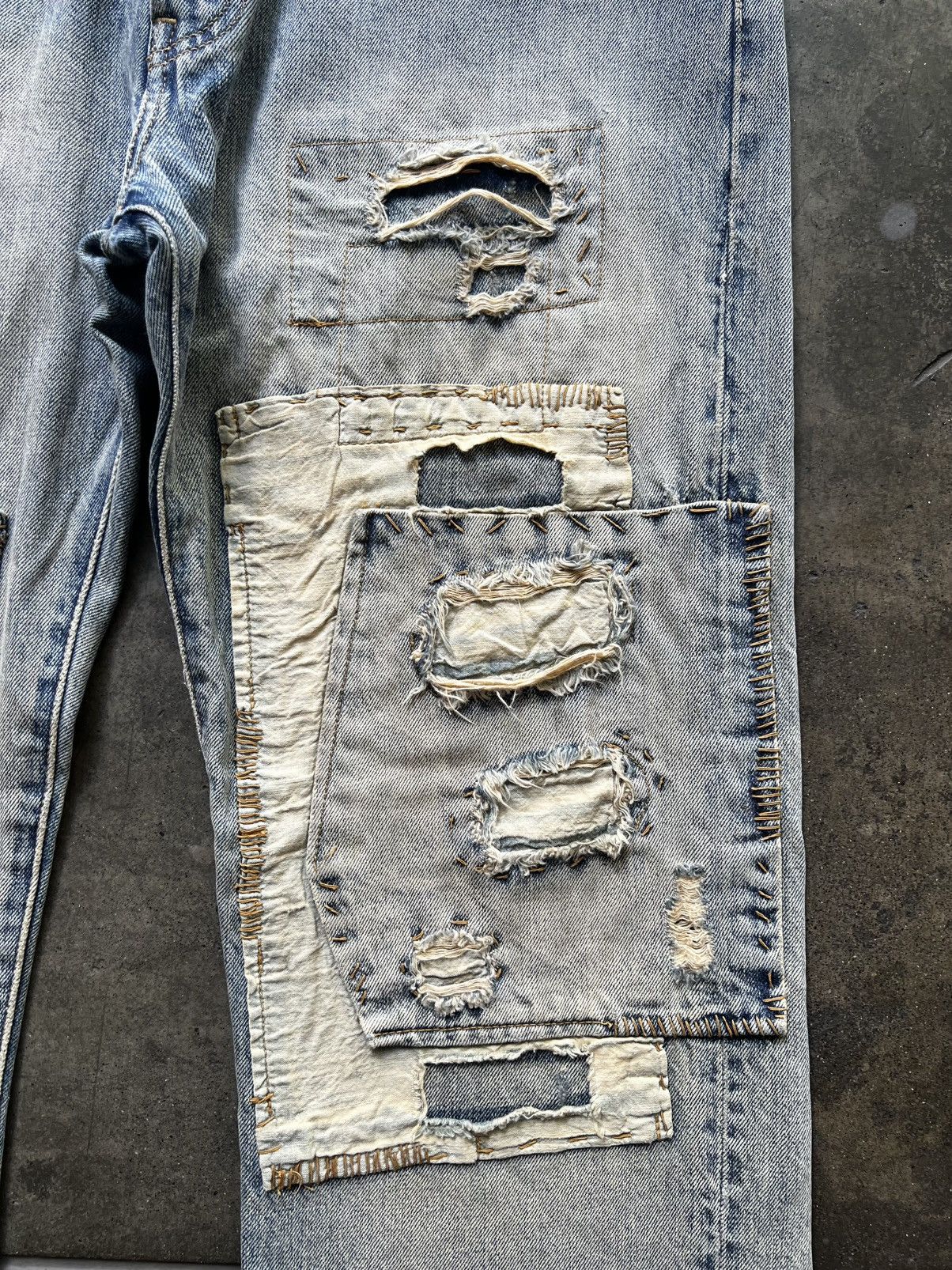 Levi's 2010 Levi’s 501 “Loved To Death” Denim Jeans Homer Campbell Size US 34 / EU 50 - 5 Thumbnail