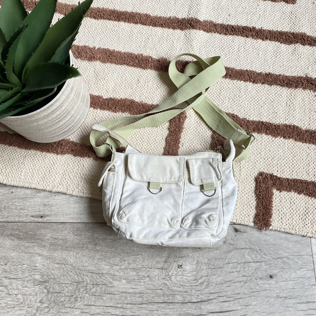 Japanese Brand VINTAGE JAPANESE STYLE WHITE COTTON POCKETS CROSSBODY BAG Size ONE SIZE - 1 Thumbnail