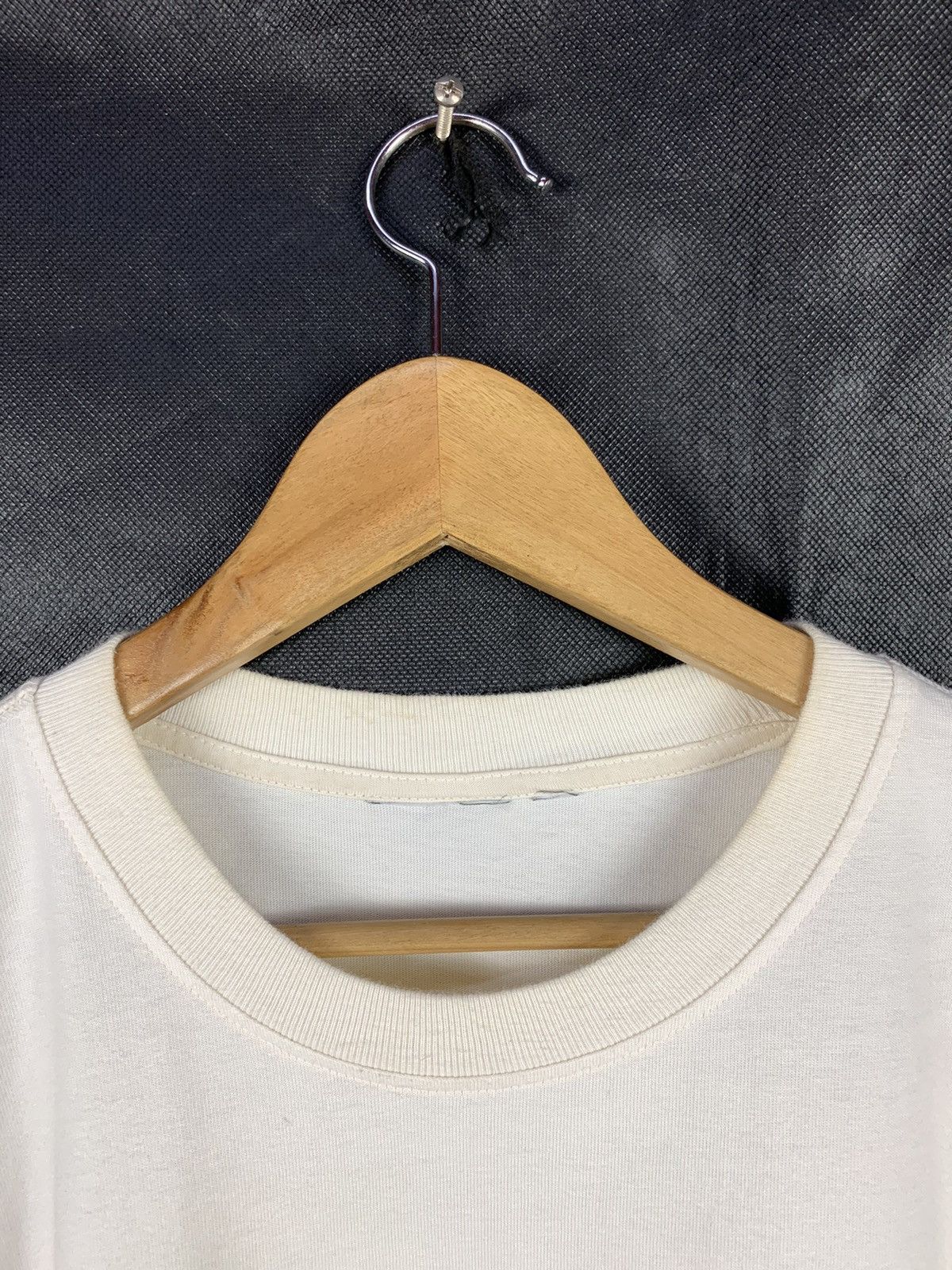 Adidas Steals! Adidas Trefoil Mini Logo Essentials Tee Size US L / EU 52-54 / 3 - 5 Thumbnail