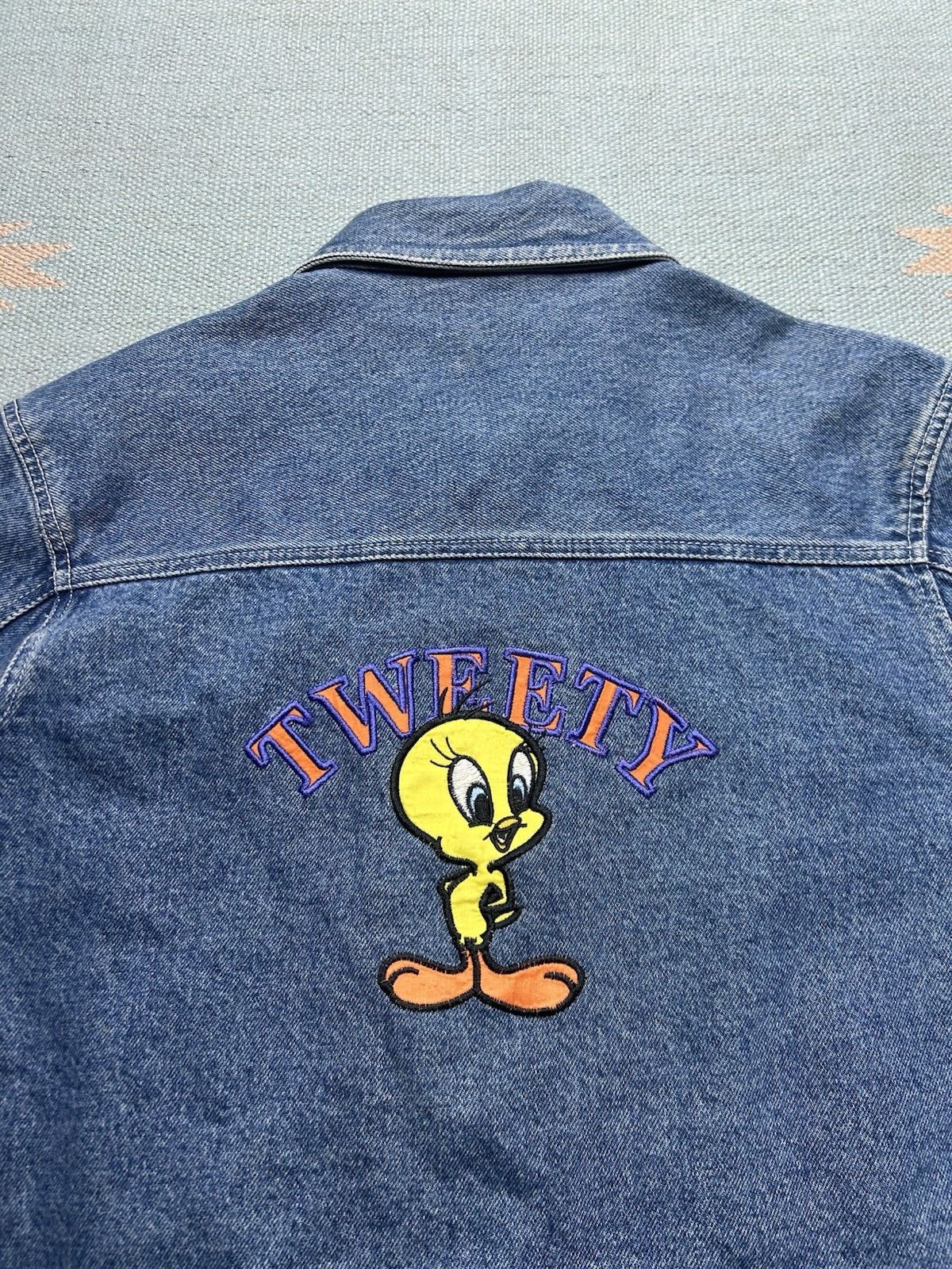 Vintage Vtg looney tunes denim jacket tweety bird embroidered large Size L / US 10 / IT 46 - 3 Thumbnail