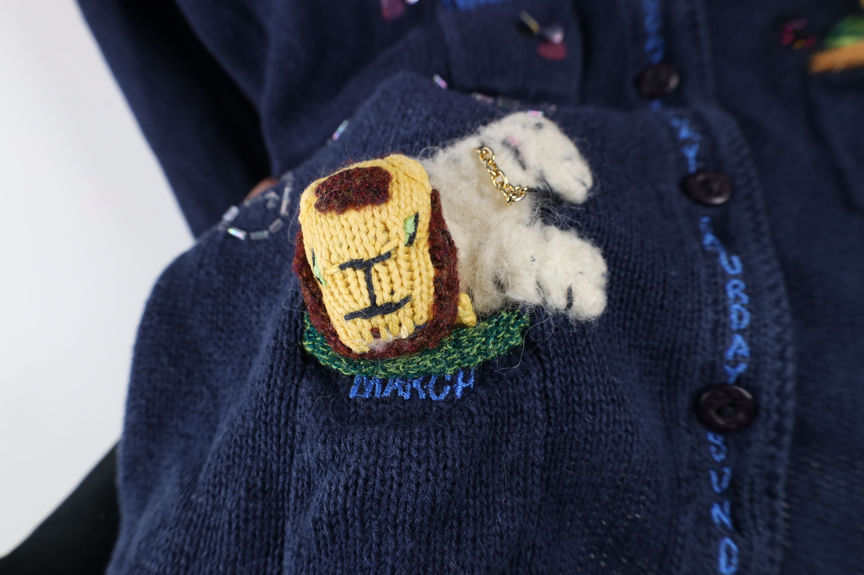 Vintage Vintage 90s Streetwear Calendar Months Cardigan Sweater Size M / US 6-8 / IT 42-44 - 6 Thumbnail