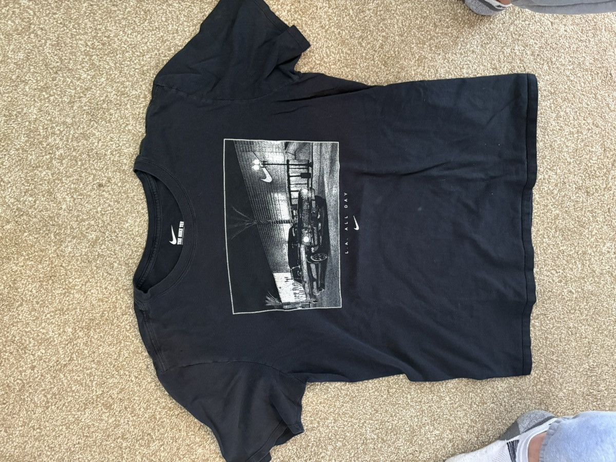 Nike Vintage 2000’s Nike tee Size US L / EU 52-54 / 3 - 4 Thumbnail