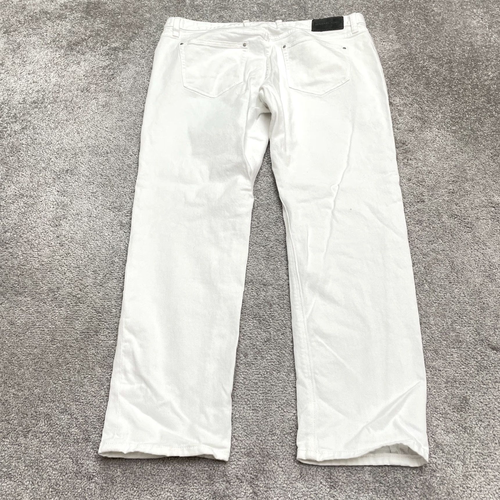 Michael Kors MICHAEL KORS Slim Fit Jeans Mens 36x30 White Denim Straight Leg Casual Classic Size US 36 / EU 52 - 2 Thumbnail
