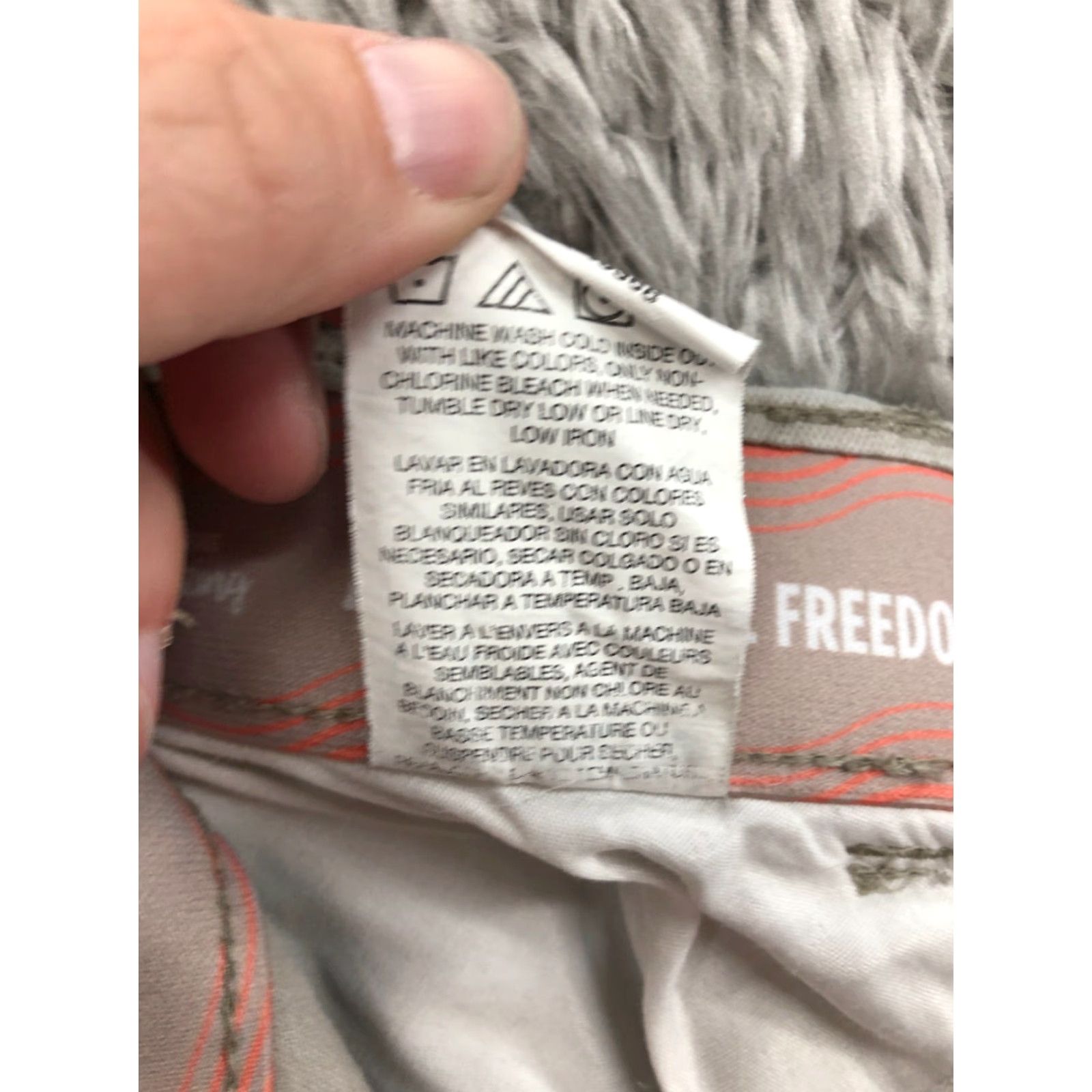 Lee Lee Womens CHINO Shorts Midi Rise Beige 8 Regular 5-Pocket Stretch Denim Cotton Logo Vintage? No. Size 30" / US 8 / IT 44 - 8 Thumbnail