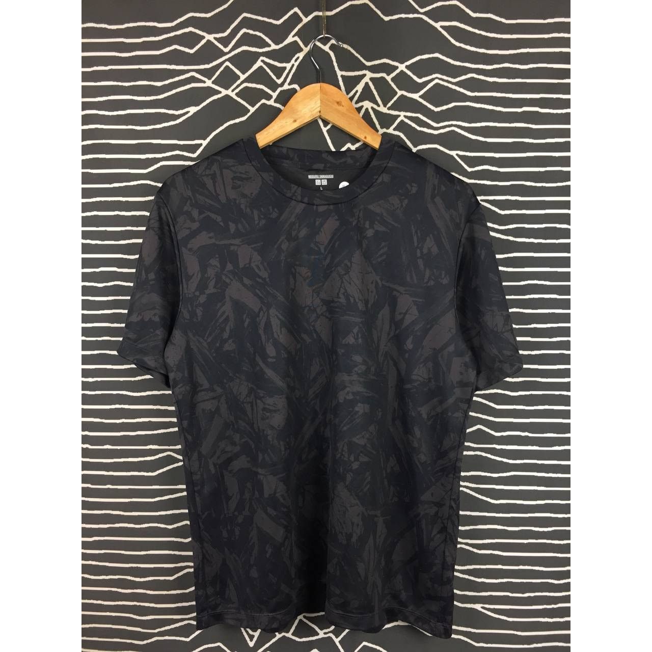 Japanese Brand × Uniqlo Uniqlo X Meguru Yamaguchi DRY-EX Crew Neck Short-Sleeve Tee Size US L / EU 52-54 / 3 - 1 Thumbnail