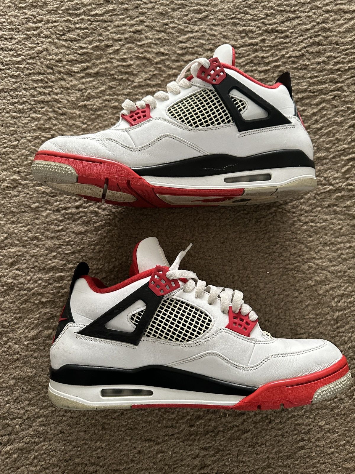Jordan Brand × Nike Jordan 4 Retro Fire Red Size US 13 / EU 46 - 2 Thumbnail