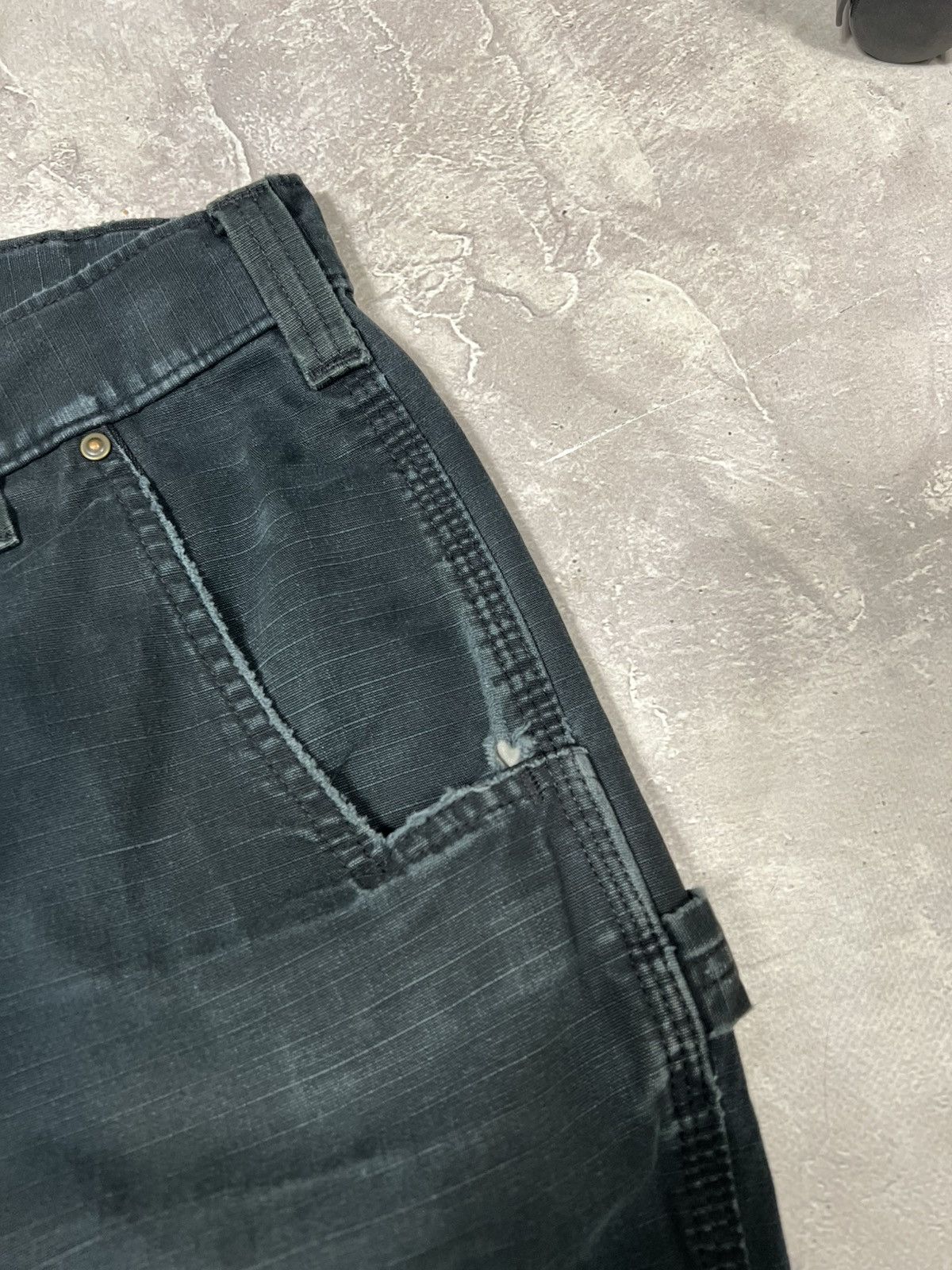 Carhartt Vintage Carhartt Distressed Workwear Baggy Cargo Pants Size US 32 / EU 48 - 12 Thumbnail