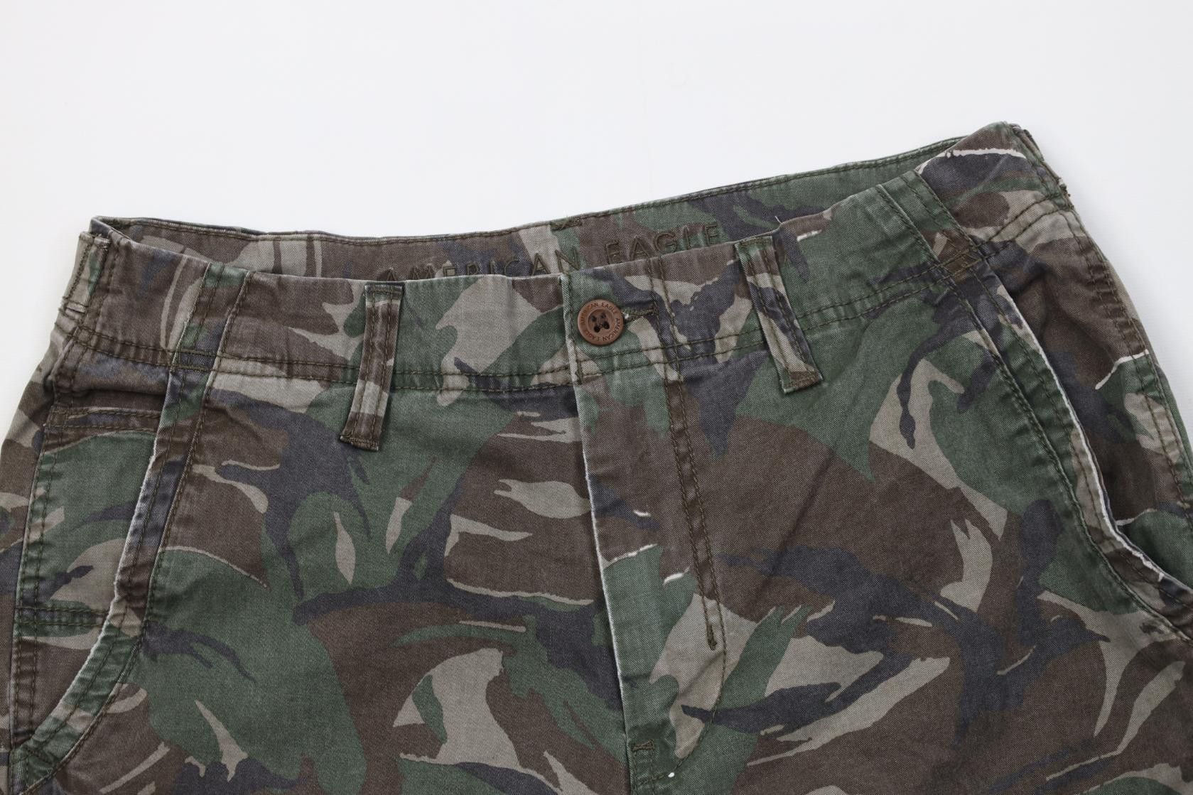American Eagle Outfitters Vintage Y2K American Eagle Outfitters Heavy Cargo Shorts Size US 33 - 2 Thumbnail
