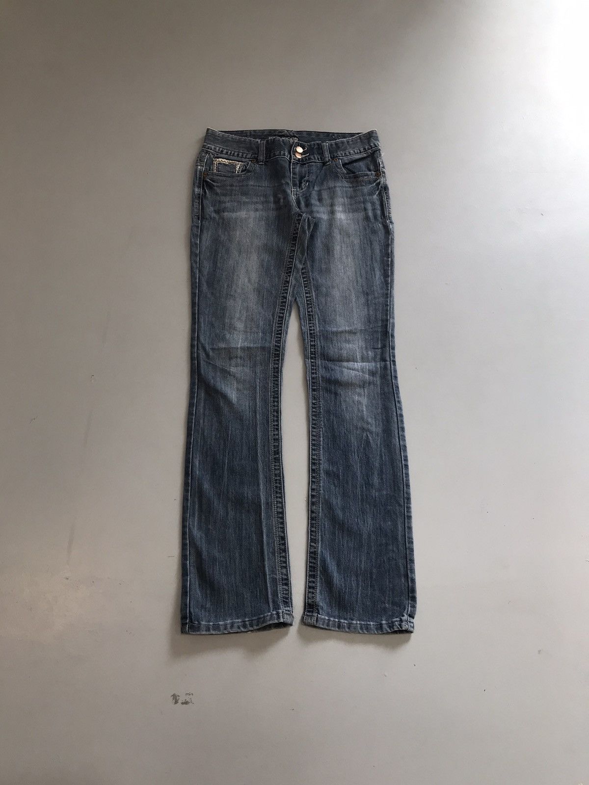 JNCO Vintage Maurice’s embroidered denim Size 32" / US 10 / IT 46 - 1 Thumbnail