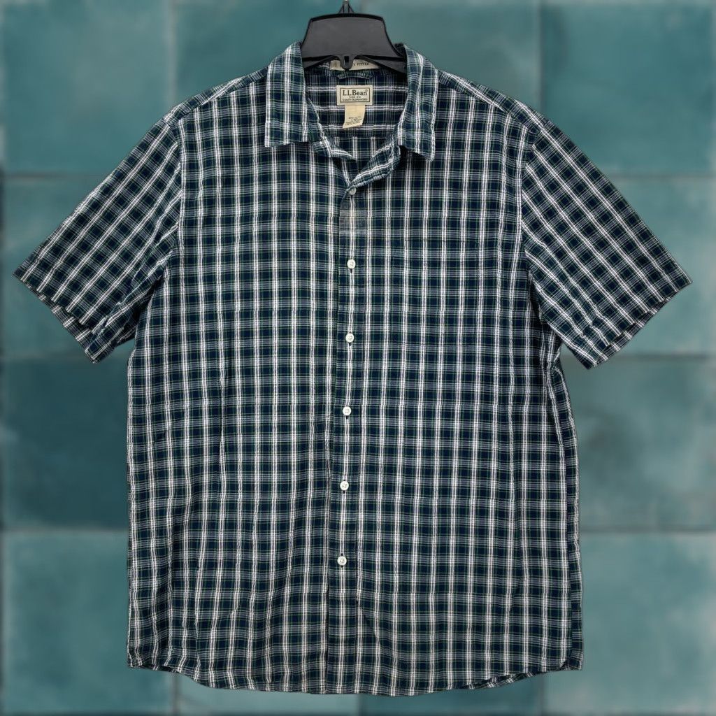 Vintage L.L. Bean Seersucker Button Up Shirt Mens Large Plaid Green Camp Shirt Size US L / EU 52-54 / 3 - 1 Thumbnail