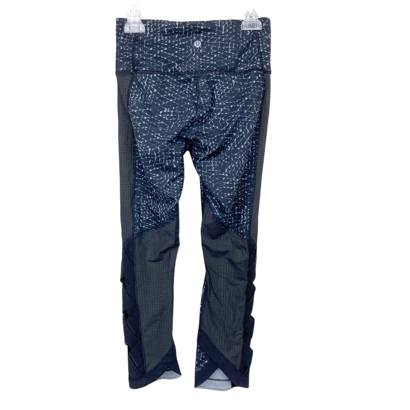 Lululemon Lululemon Var-City Samba Snake Battleship Cropped Leggings 2 Size 26" / US 2 / IT 38 - 4 Thumbnail