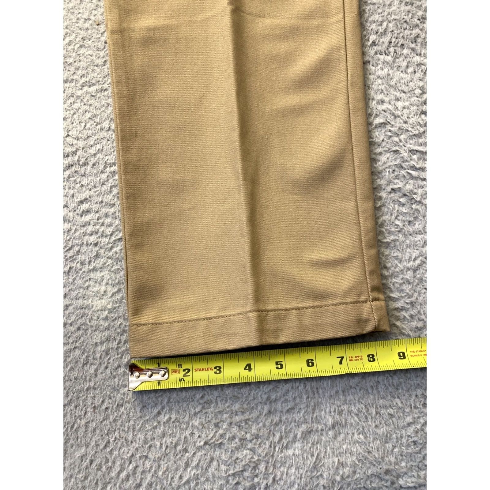 Izod Izod American Chino Pants Mens 40x30 Light Brown Regular Fit Flat Front Cotton Stretch /0829 Size US 40 / EU 56 - 6 Thumbnail