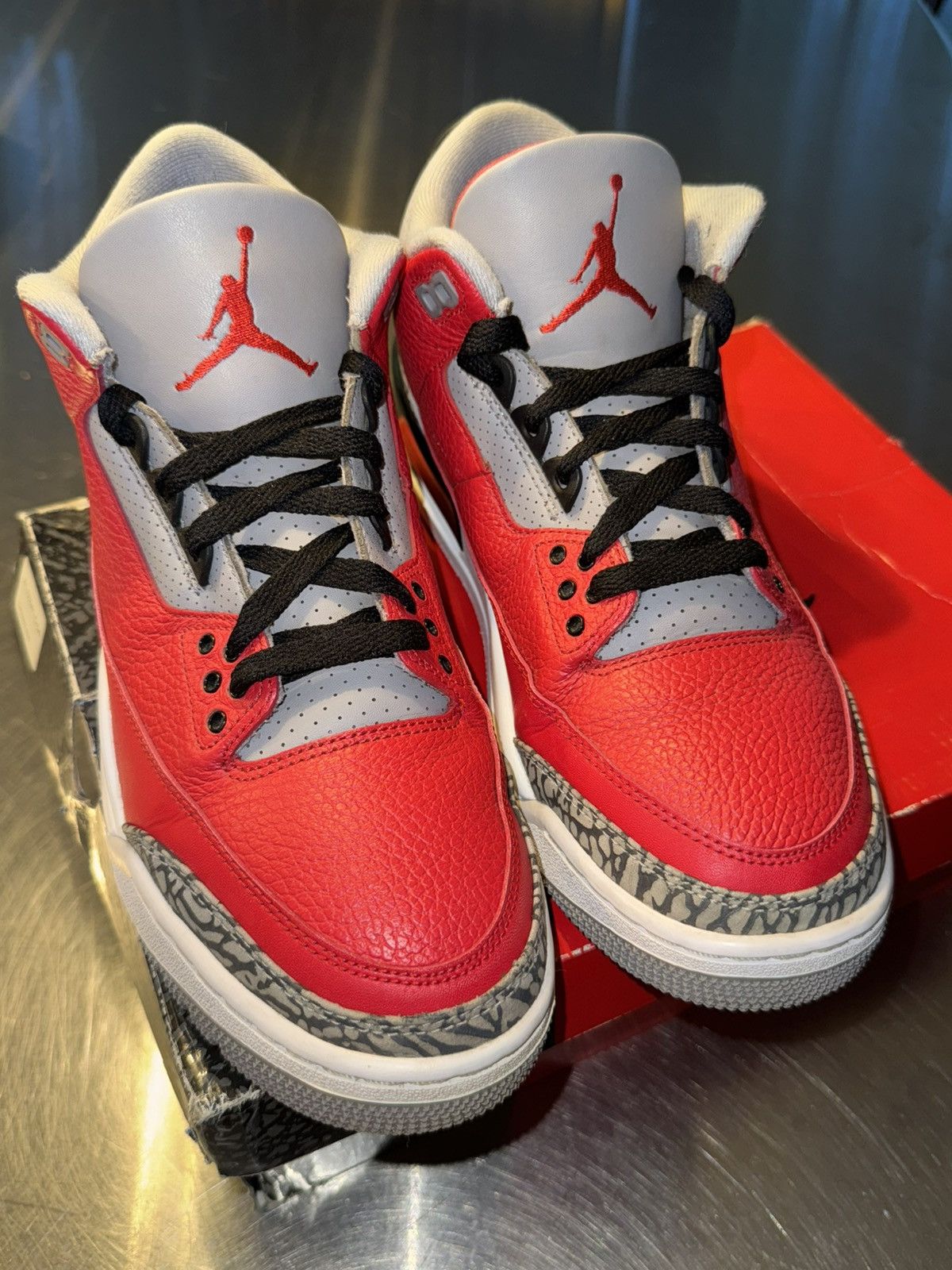 Jordan Brand Jordan retro 3 SE Unite SIZE 10 mens sneakers shoe nike air Size US 10 / EU 43 - 1 Thumbnail