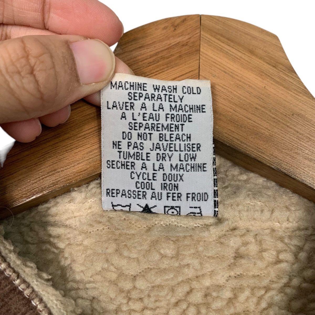 Billabong BILLABONG Corduroy Jacket Women’s Crop Jacket #2157-C95 Size S / US 4 / IT 40 - 18 Thumbnail