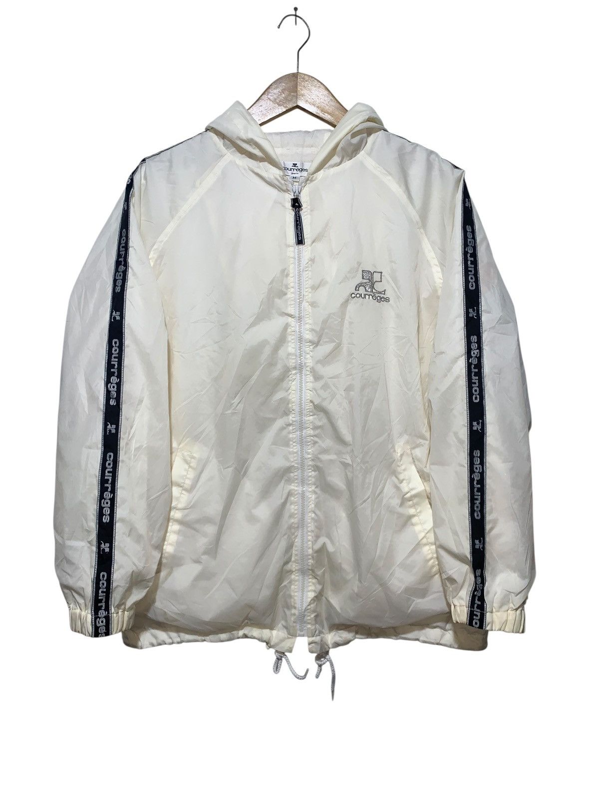 Courreges Vintage Courreges side tape logo nylon light jacket Size US M / EU 48-50 / 2 - 2 Thumbnail