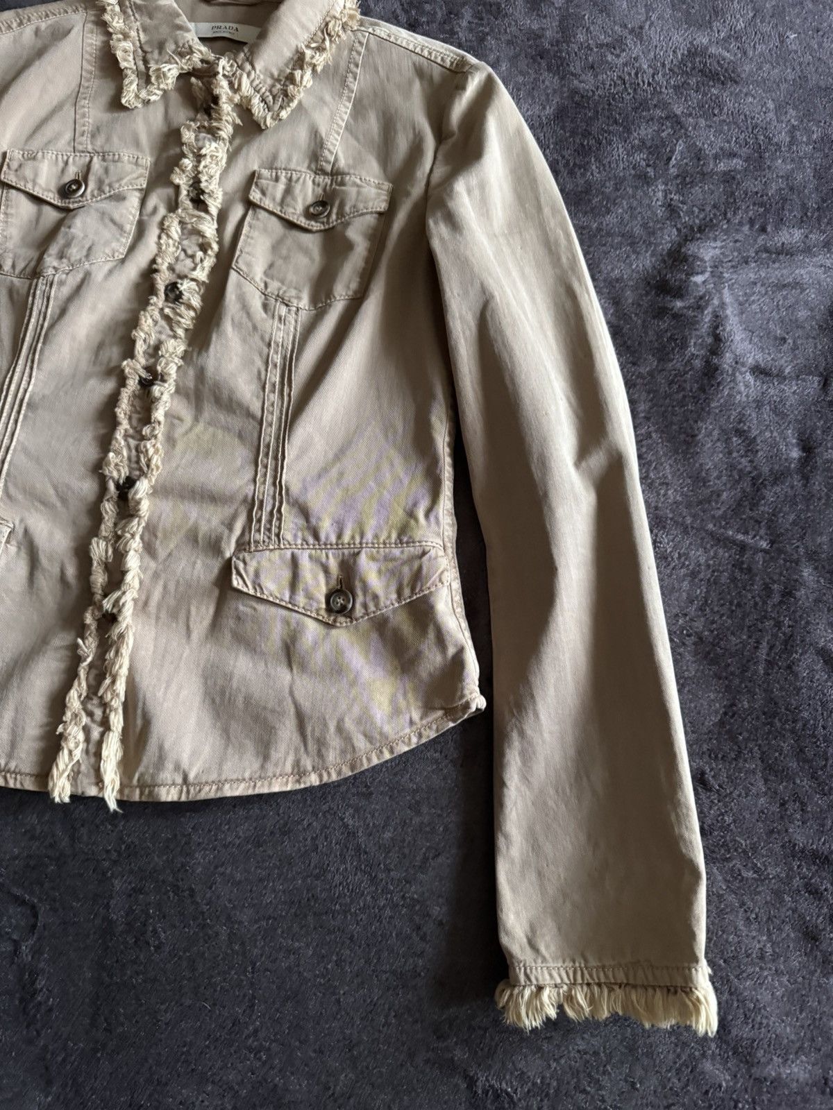 Prada Prada rare luxury denim beige jacket light Size M / US 6-8 / IT 42-44 - 4 Thumbnail