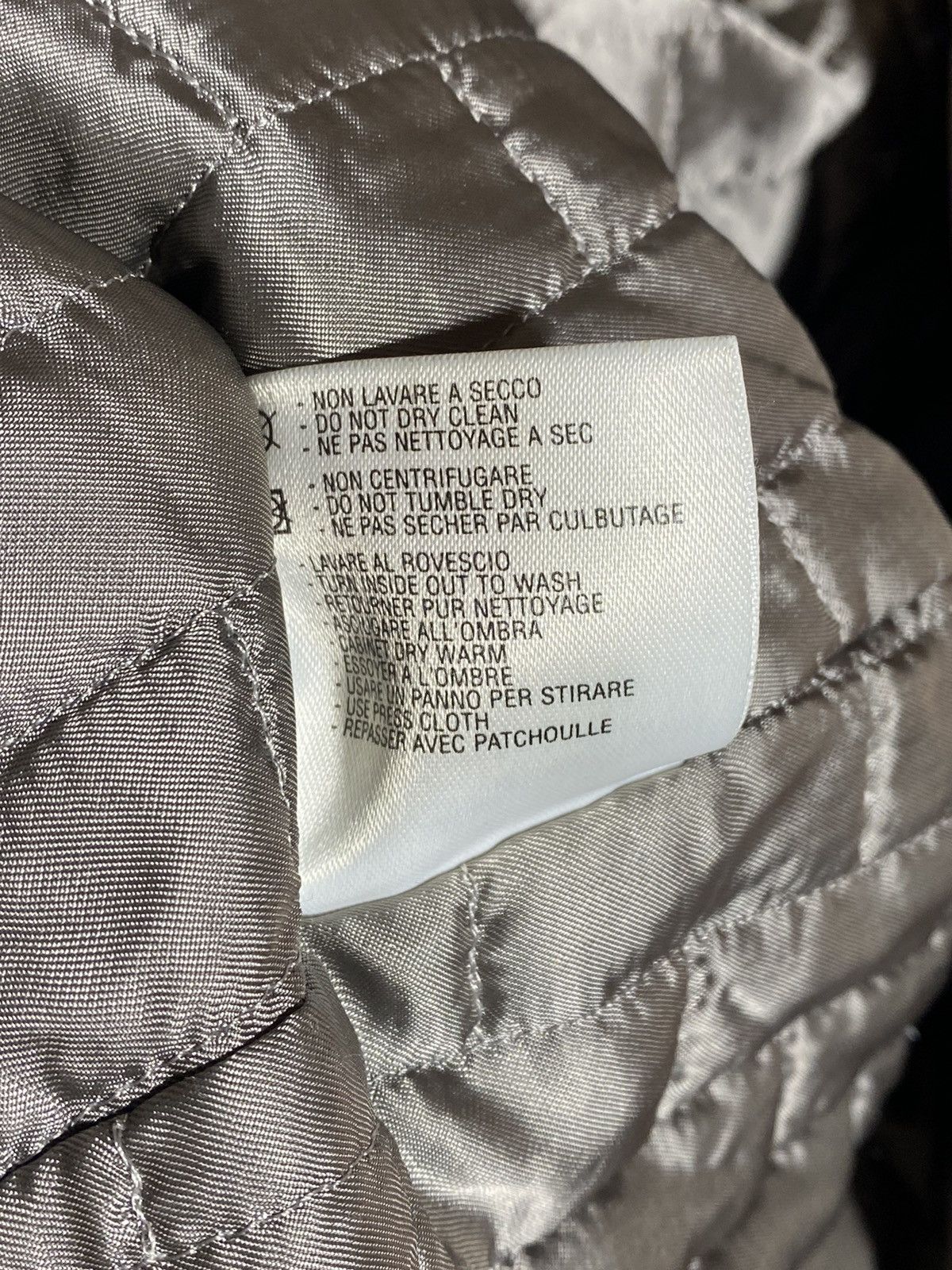 Vintage Vintage 90s Versace Classic V2 Rare Corduroy Velvet Jacket Size US XL / EU 56 / 4 - 21 Thumbnail