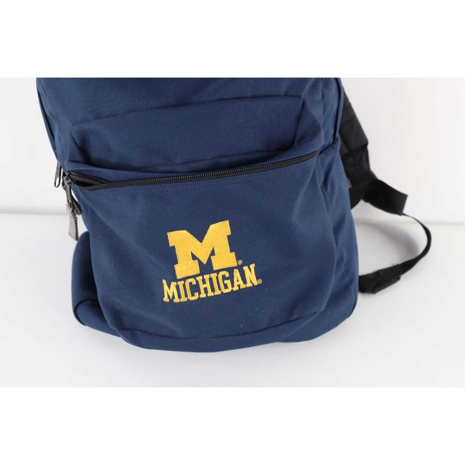 Jansport × Vintage Vintage 90s Jansport Distressed University of Michigan Bag Size ONE SIZE - 3 Thumbnail